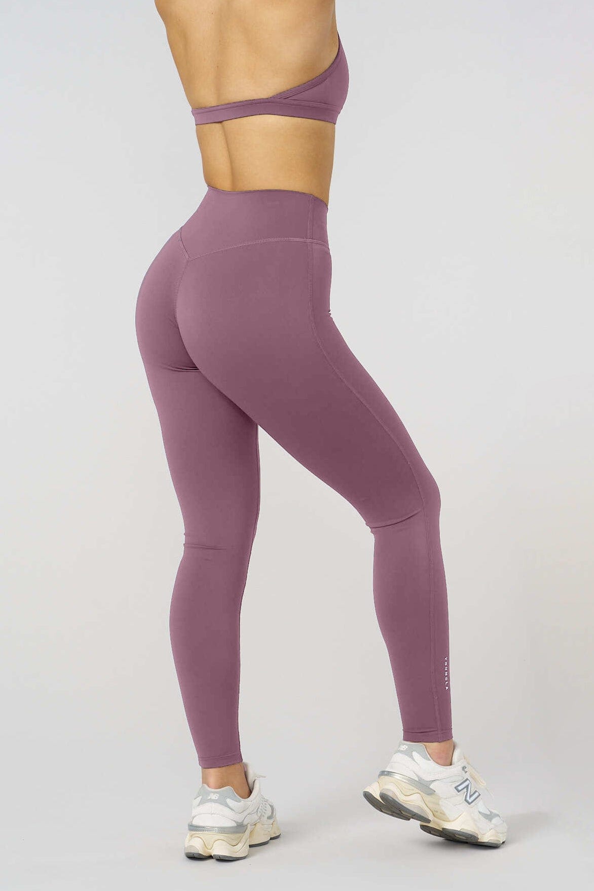 W235 - Urban Leggings — imagem 19
