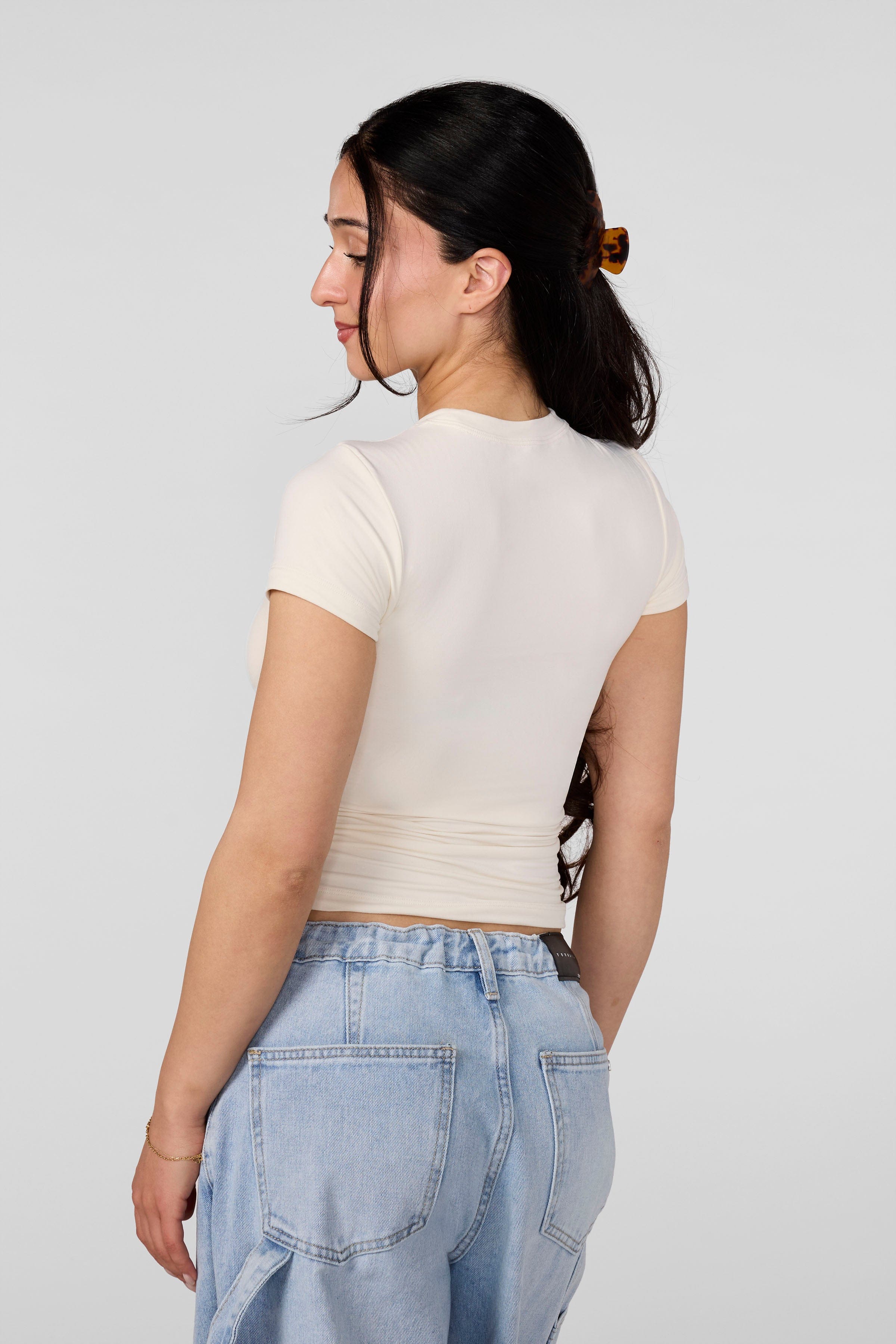 W4279 - Studio Edit Fitted Tee — imagem 7