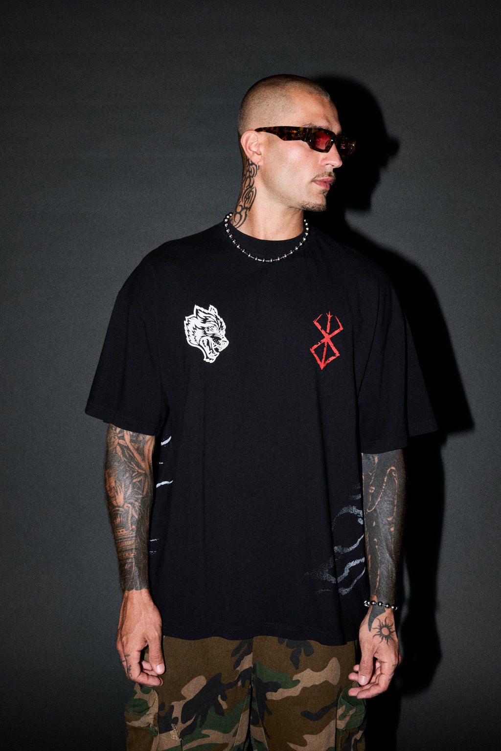 Darc Griffith "Side By Side" Series Premium Tee in Black - imagem 2