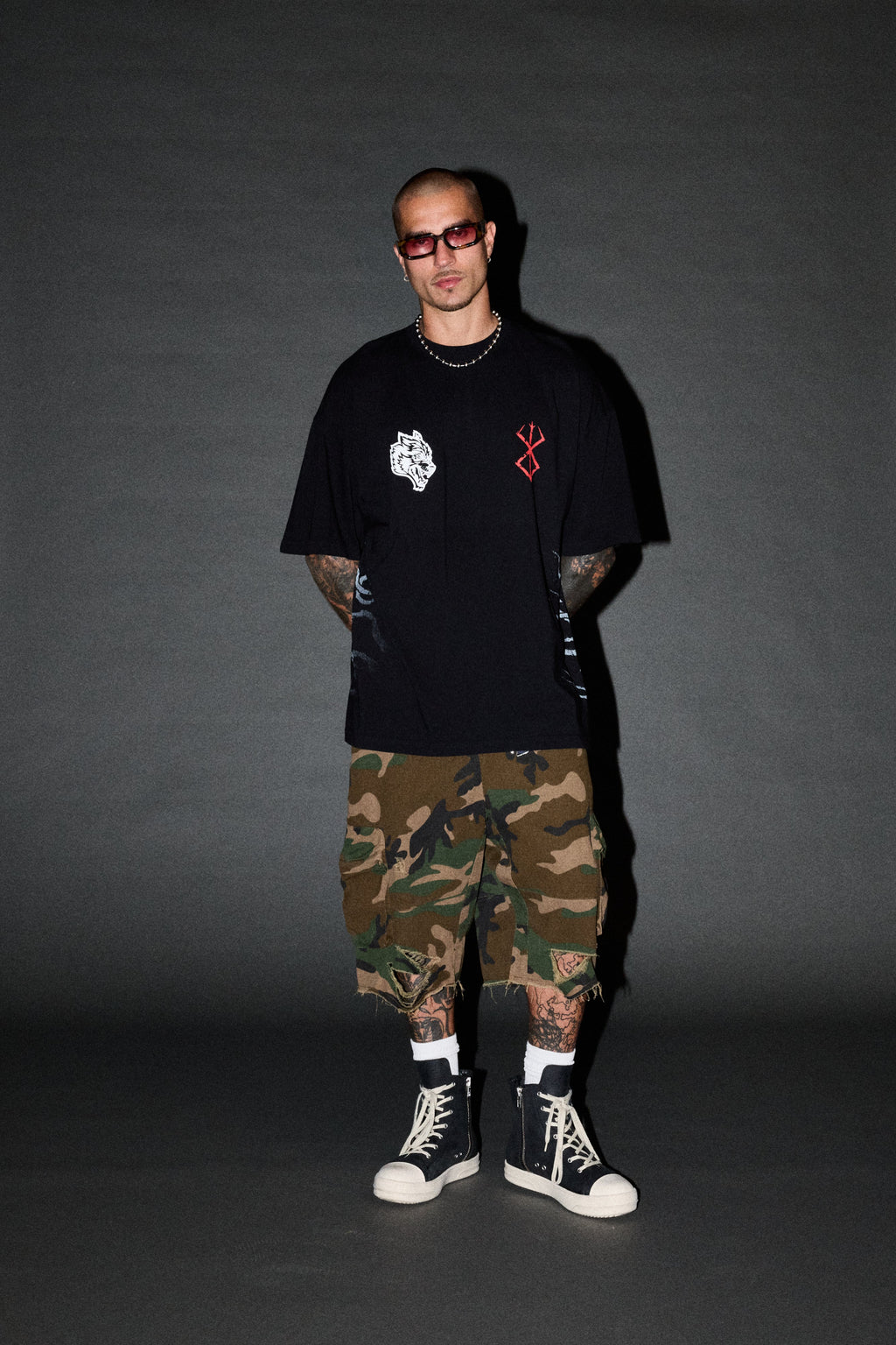 Darc Skull Knight "Side By Side" Series Premium Tee in Black - imagem 5
