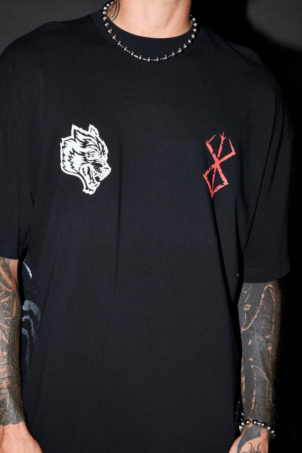 Darc Skull Knight "Side By Side" Series Premium Tee in Black - imagem 7