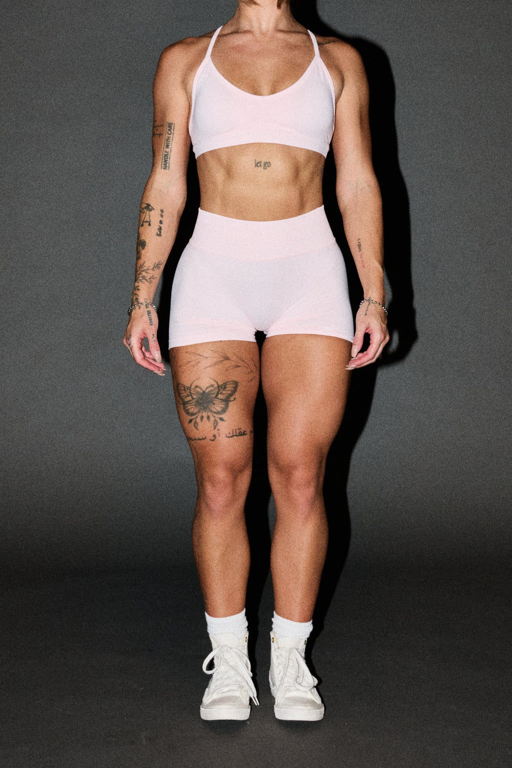 Wolf Pyramid Evey Seamless Short In Blush Pink - imagem 3