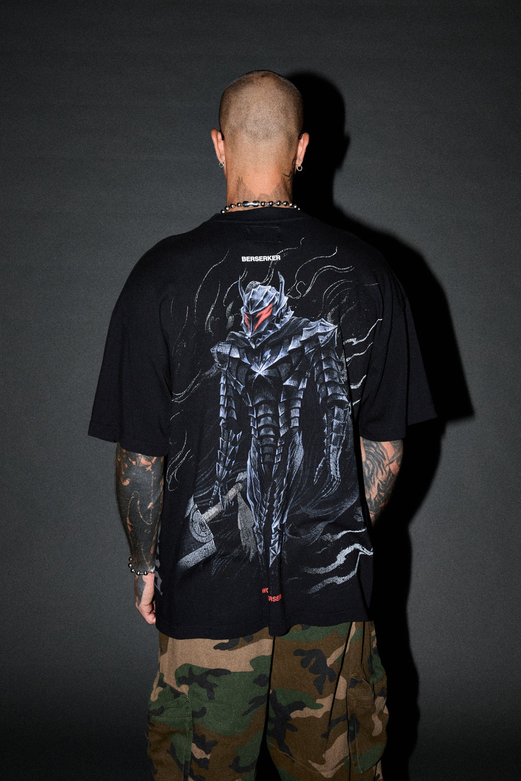 Darc Berserker "Side By Side" Series Premium Tee in Black - imagem 4