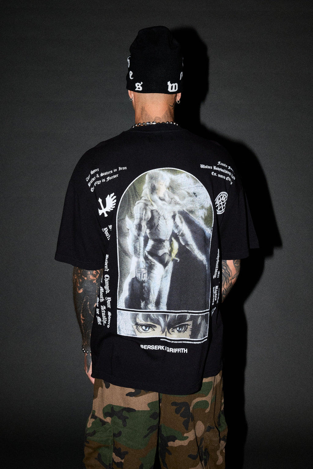 Femto "Premium" Oversized Tee in Black - imagem 4