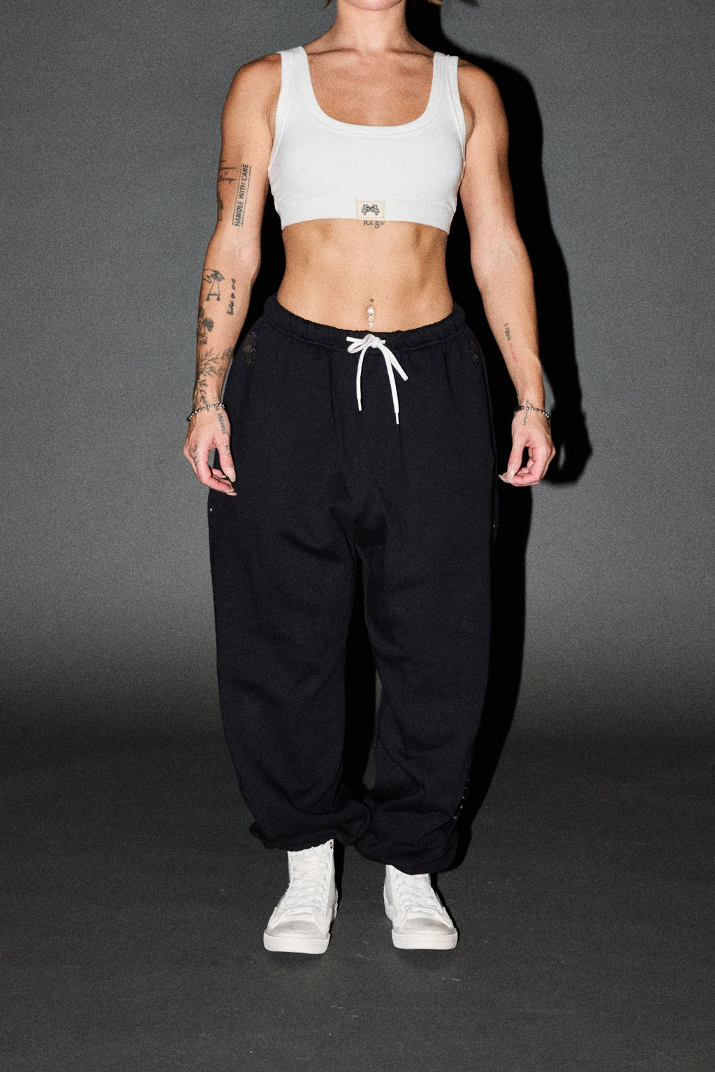 Wolves Heritage Lightweight Lounger Sweat Pants In Black - imagem 1