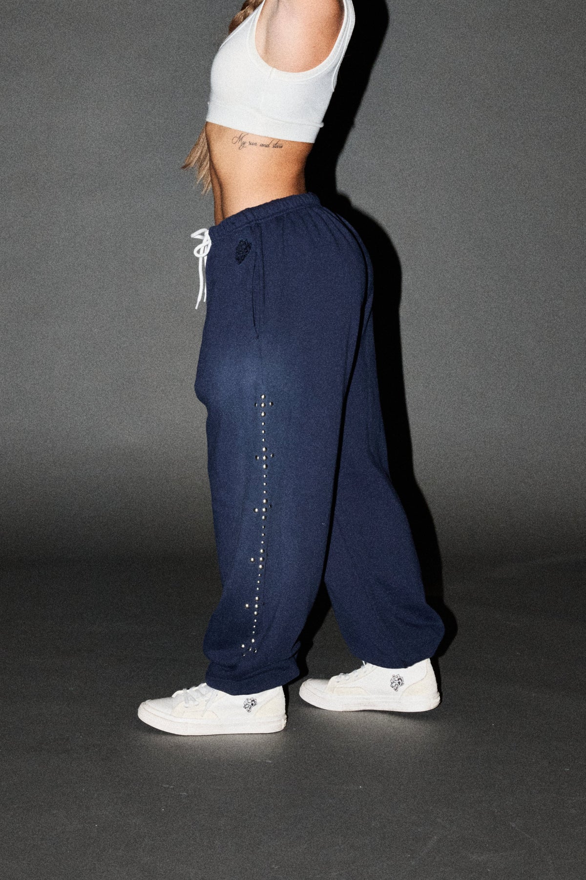 Wolves Heritage Lightweight Lounger Sweat Pants In Navy Sun Fade - imagem 3