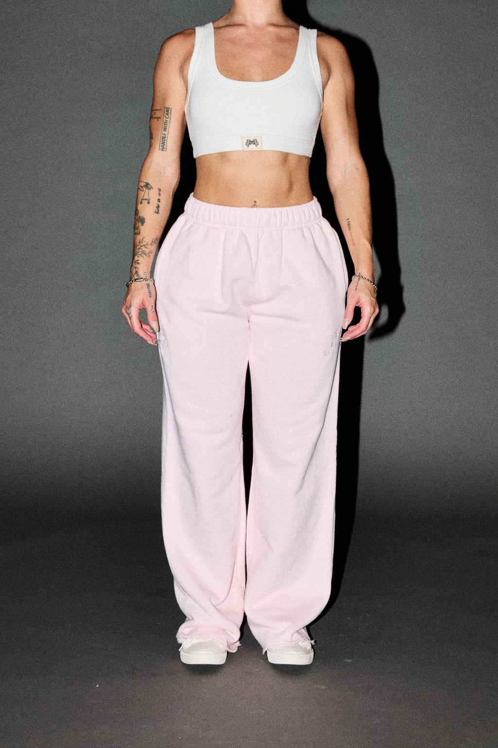 Wolf Pyramid Premium Big Cozy Sweats In Blush Pink - imagem 1