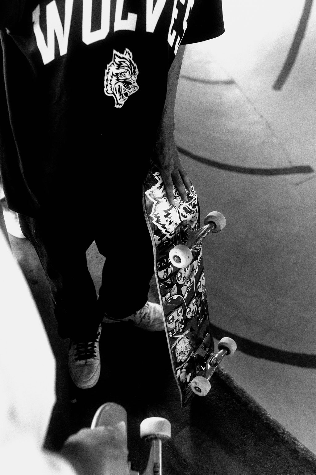 Loyalty "Premium" Oversized Tee in Black Sun Fade — imagem 6
