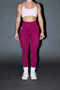 Dual Wolf Skylar Soft Seamless Leggings In Deep Raspberry