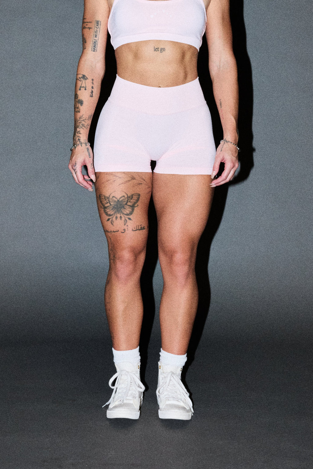 Dual Wolf Evey Seamless Short In Blush Pink — imagem 8