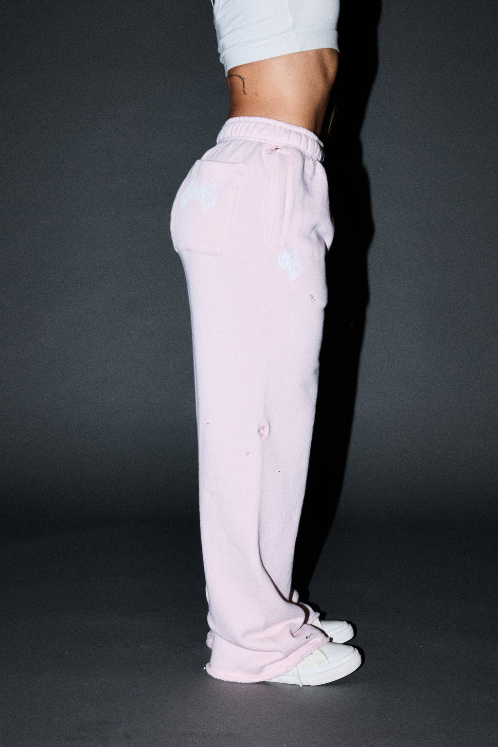 Dual Wolf Sakura Premium Big Cozy Sweats In Blush Pink — imagem 5