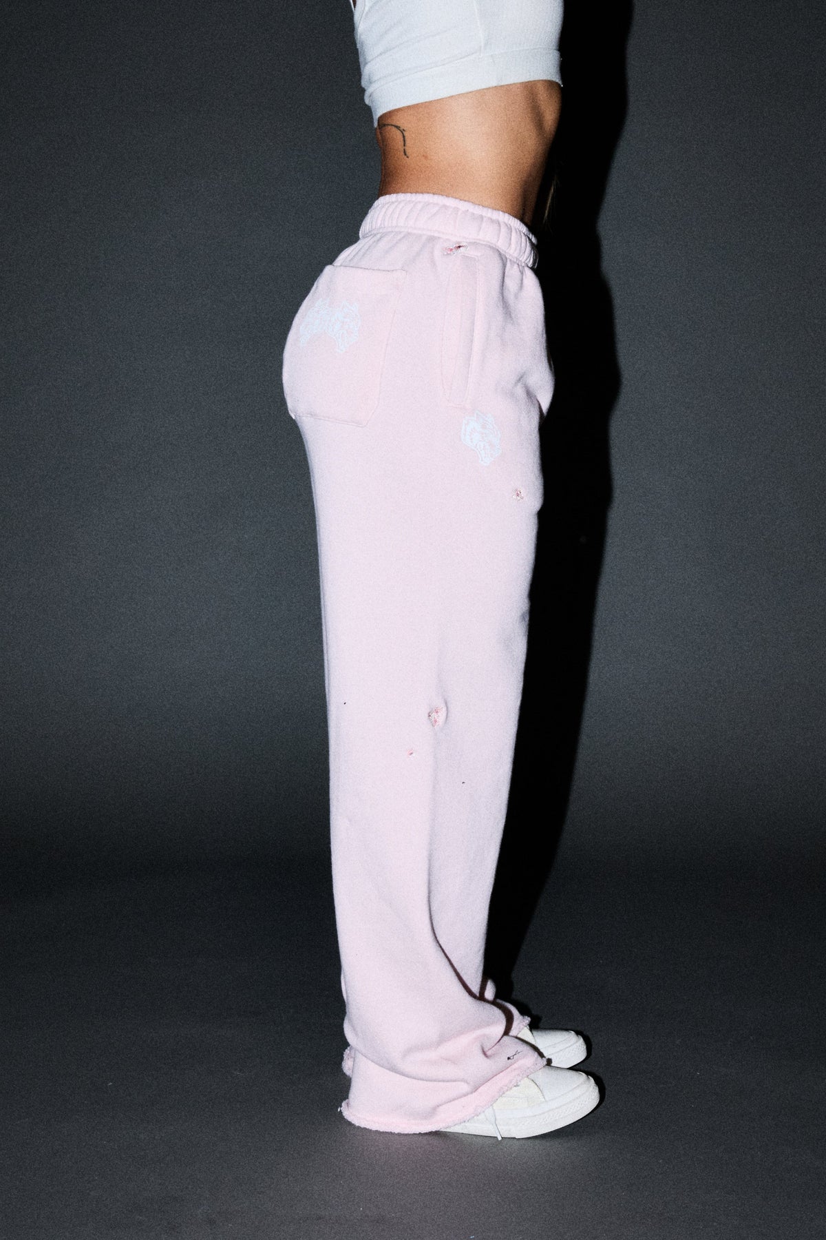 Dual Wolf Sakura Premium Big Cozy Sweats In Blush Pink — imagem 5