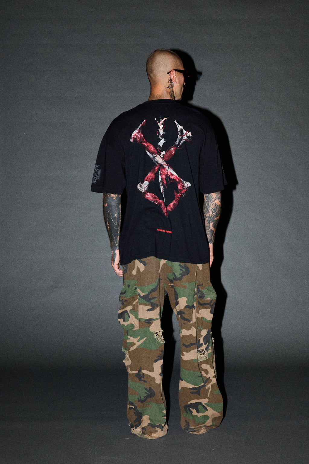 Brand of Sacrifice "Premium" Oversized Tee in Black - imagem 6