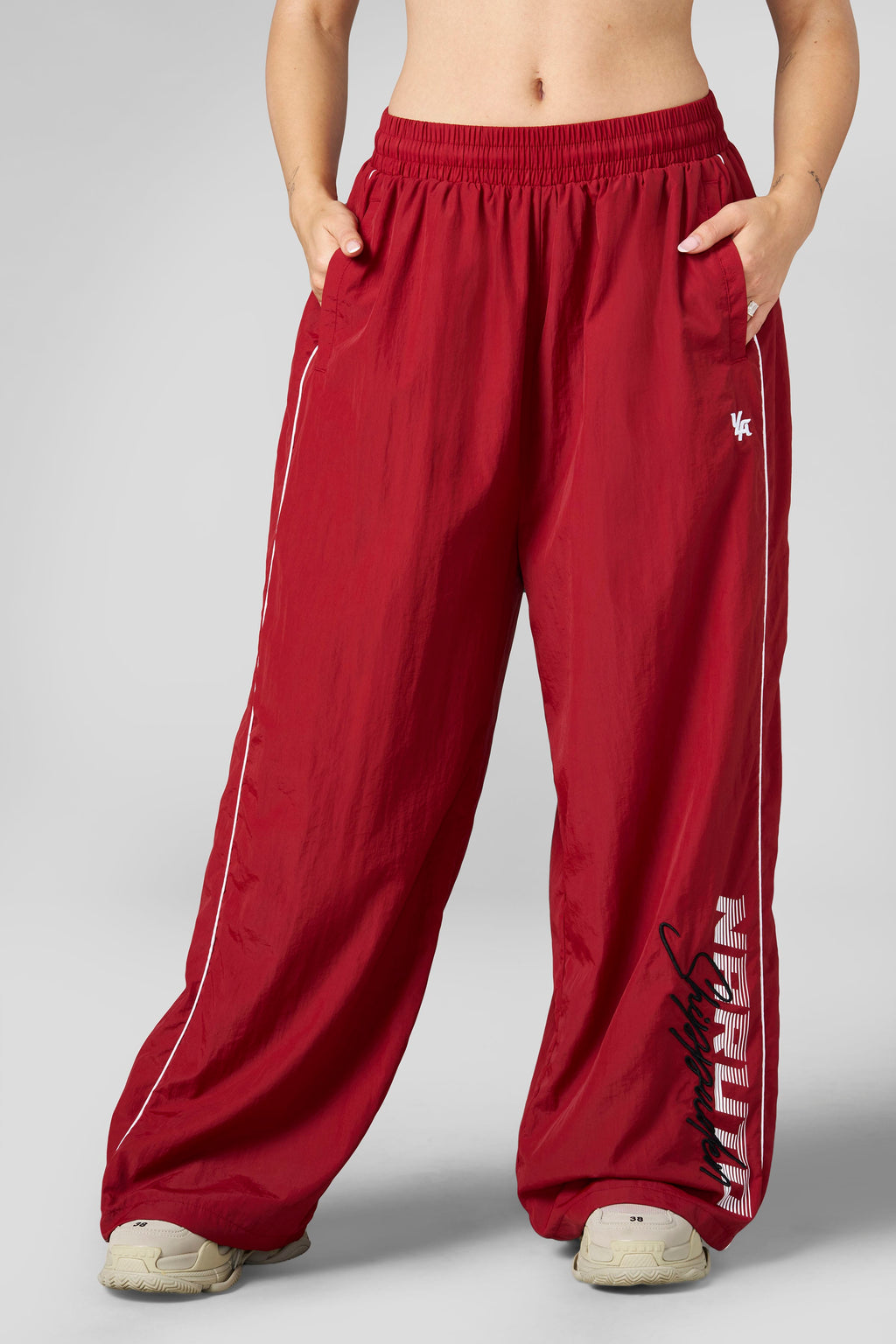 W2301 - Naruto Track Pants — imagem principal