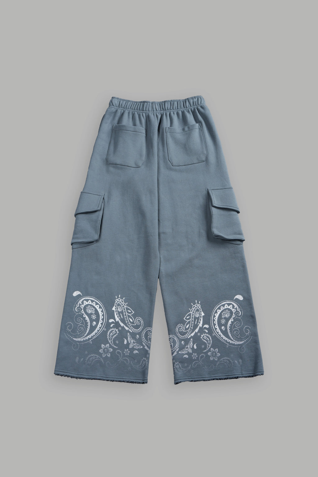 Faded Paisley Durst Cargo Sweats in Greek Stone — imagem 2