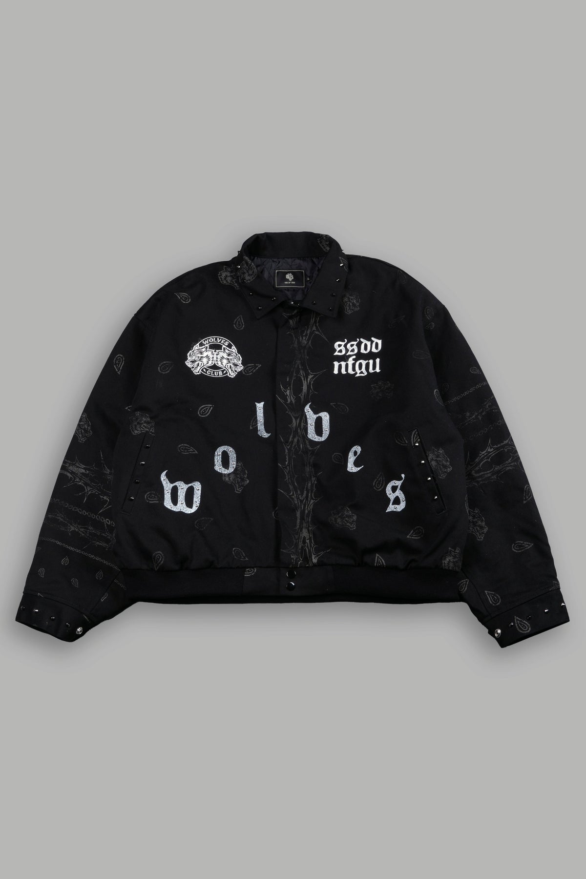 Studded Wolves Pyramid Moe Jacket in Black Thorn Paisley - imagem 1