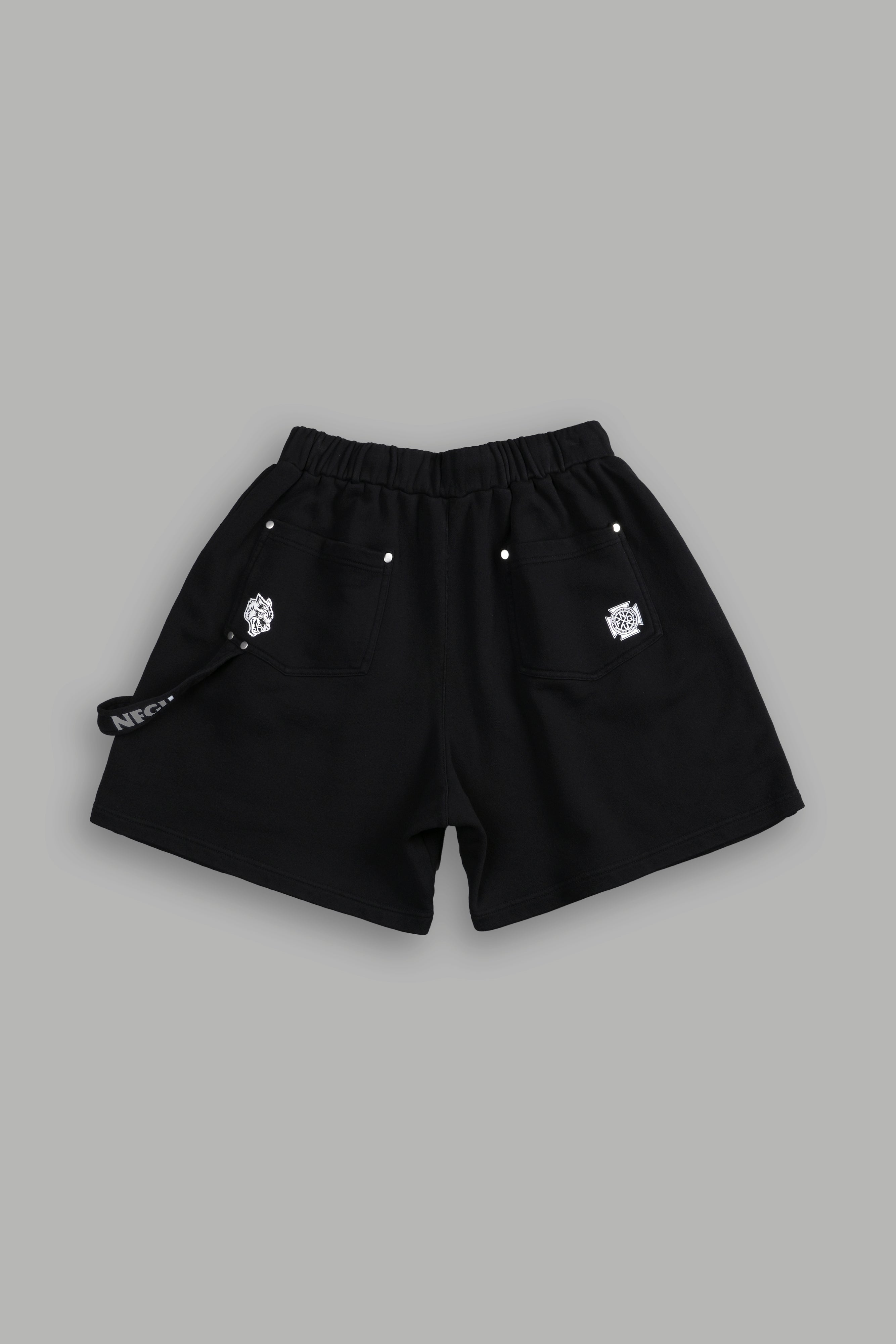 NFGU Forever Rivet Fleece Shorts in Black — imagem 2