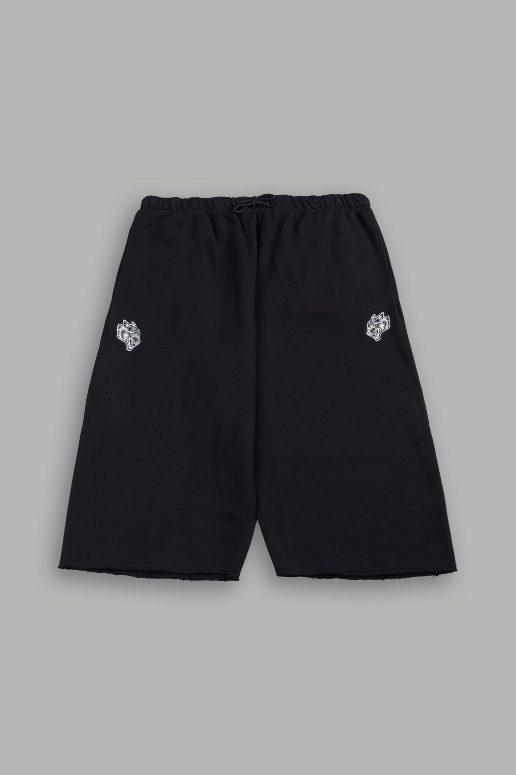 Dual Wolf Capri Sweat Pants In Black