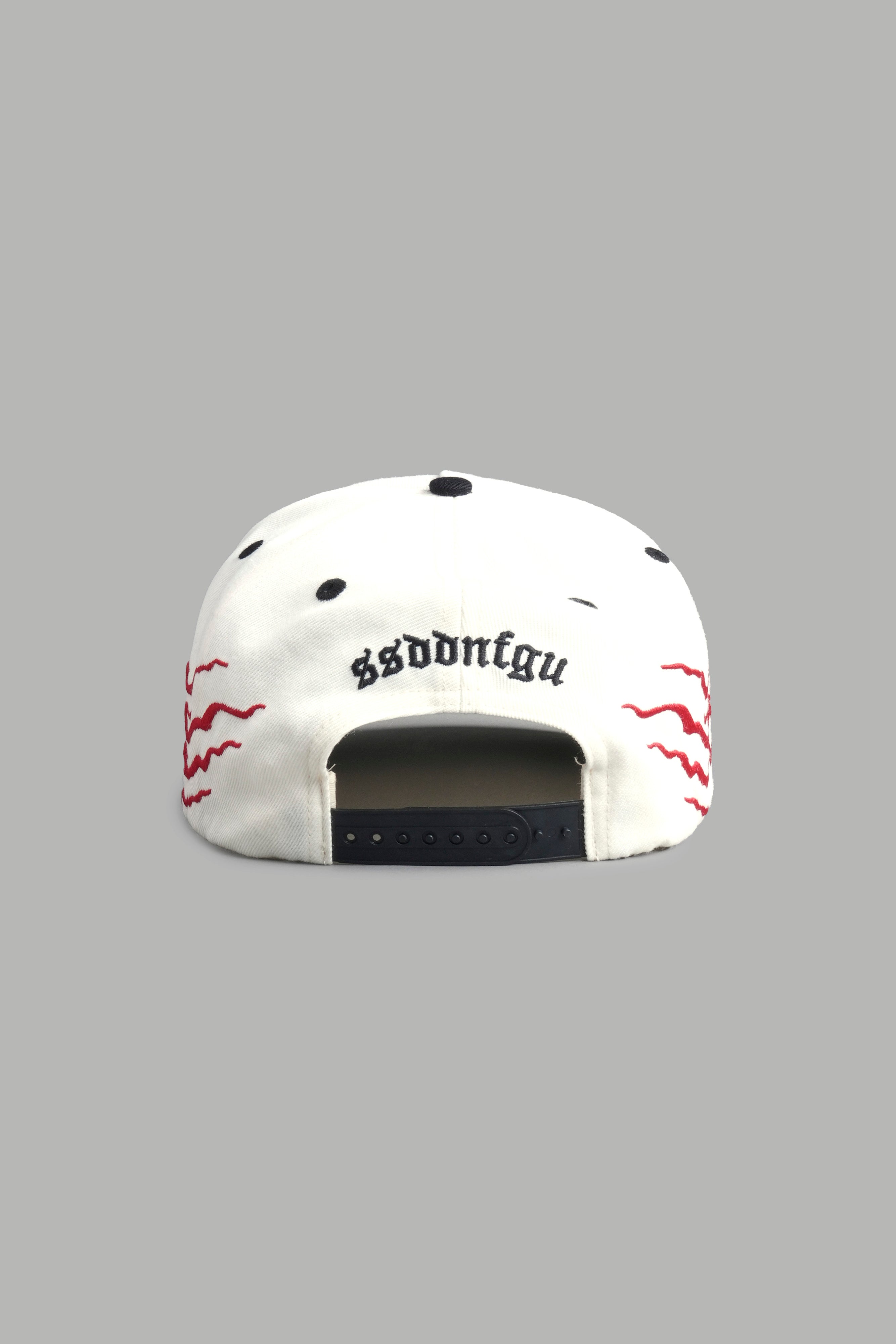 Eagle Oni Mask A Frame Snapback in Cream/Black — imagem 3