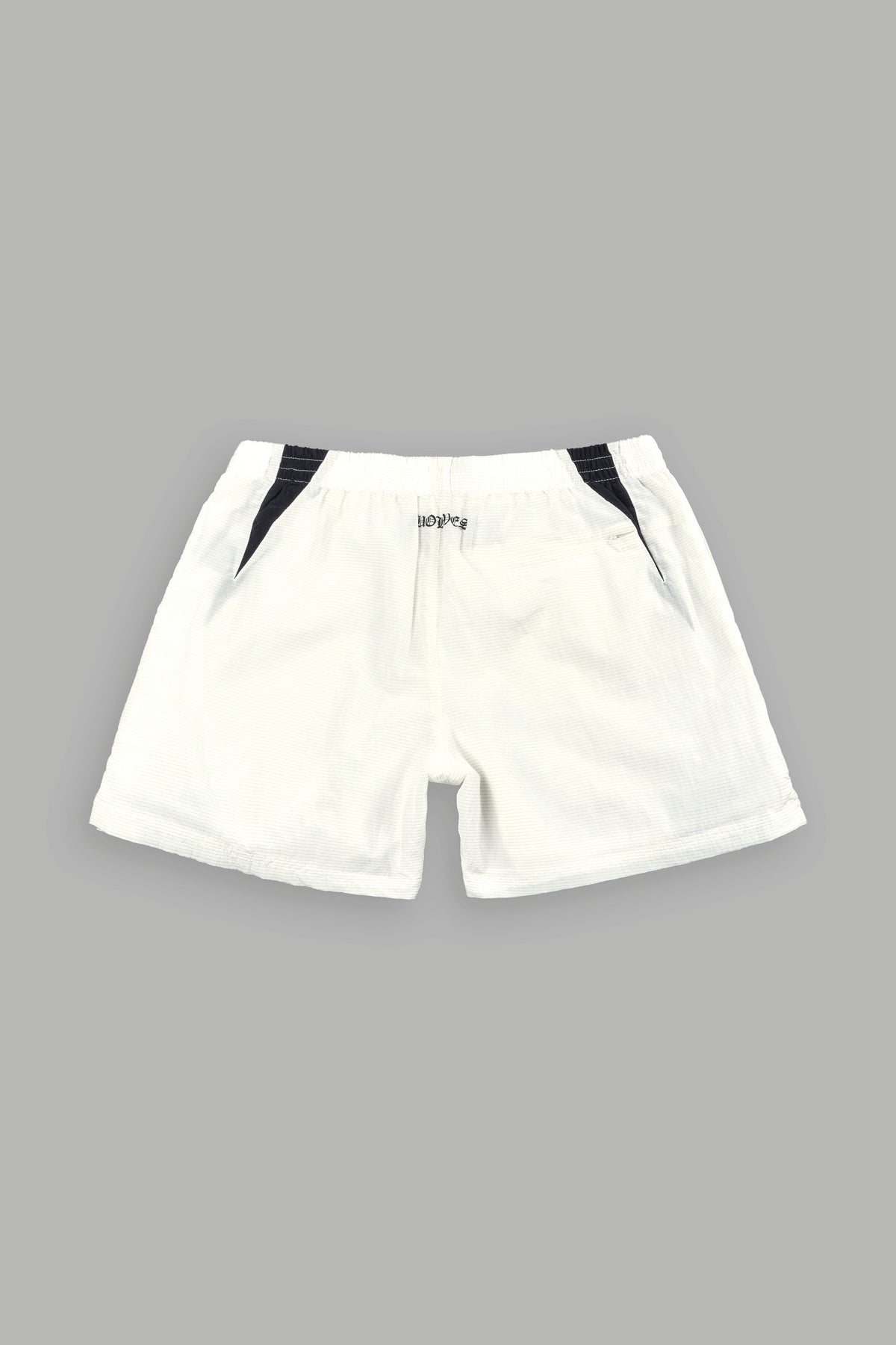 Wlvsfrvr Zdan Shorts In Cream - imagem 3