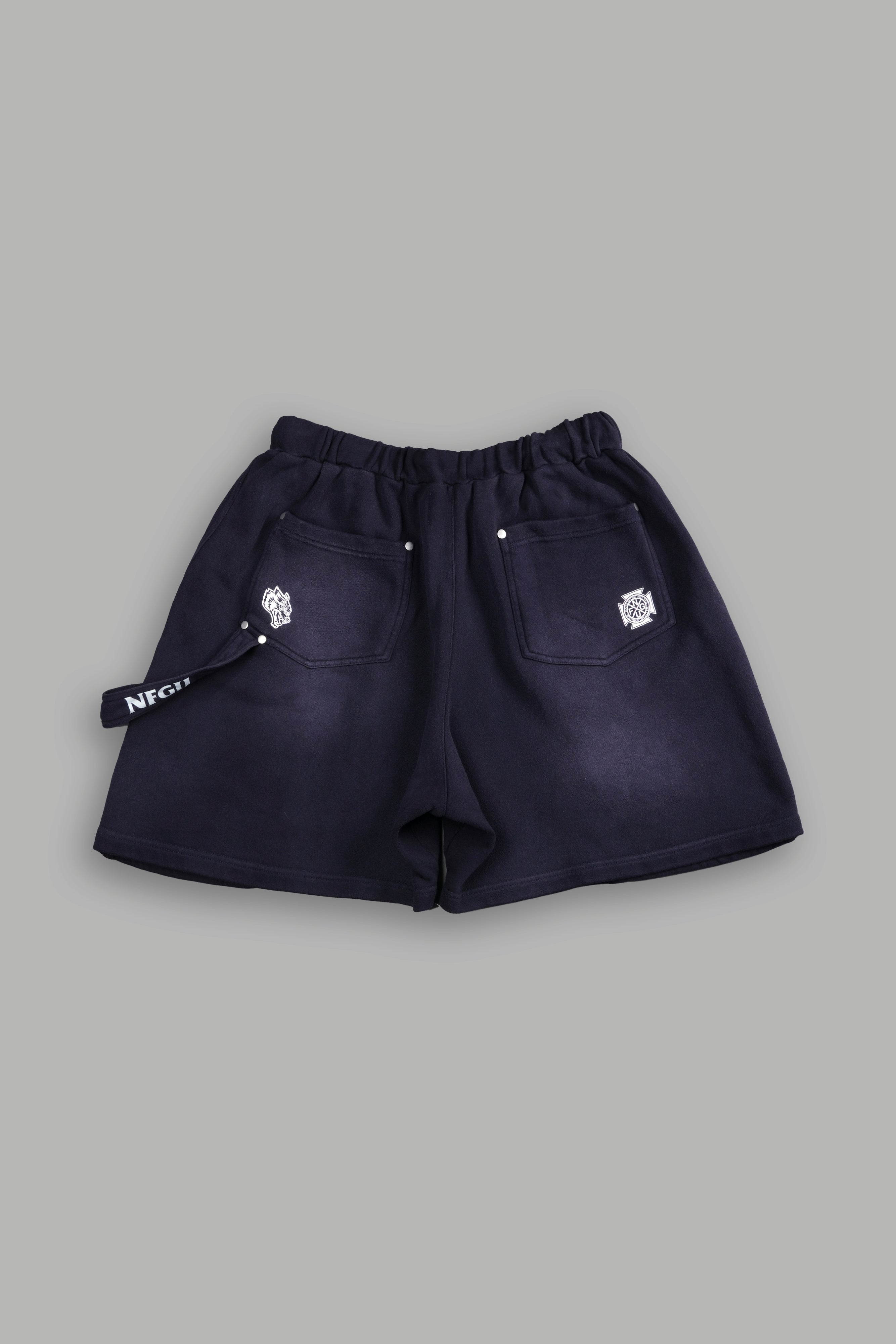 NFGU Forever Rivet Fleece Shorts in Nightshade Sun Fade — imagem 3