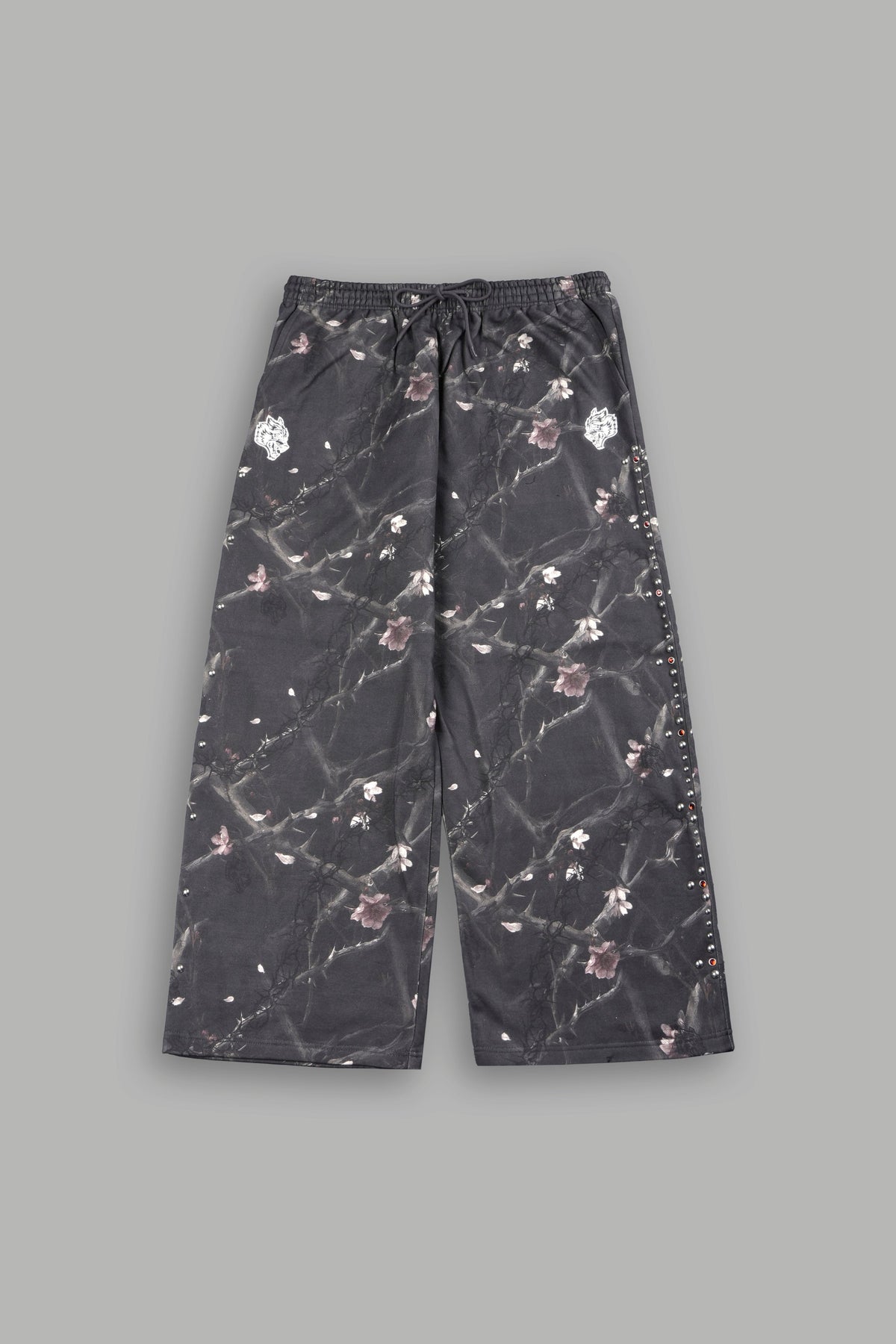 Wolves Heritage Lennox Sweat Pants In All Of Us Camo - imagem 1