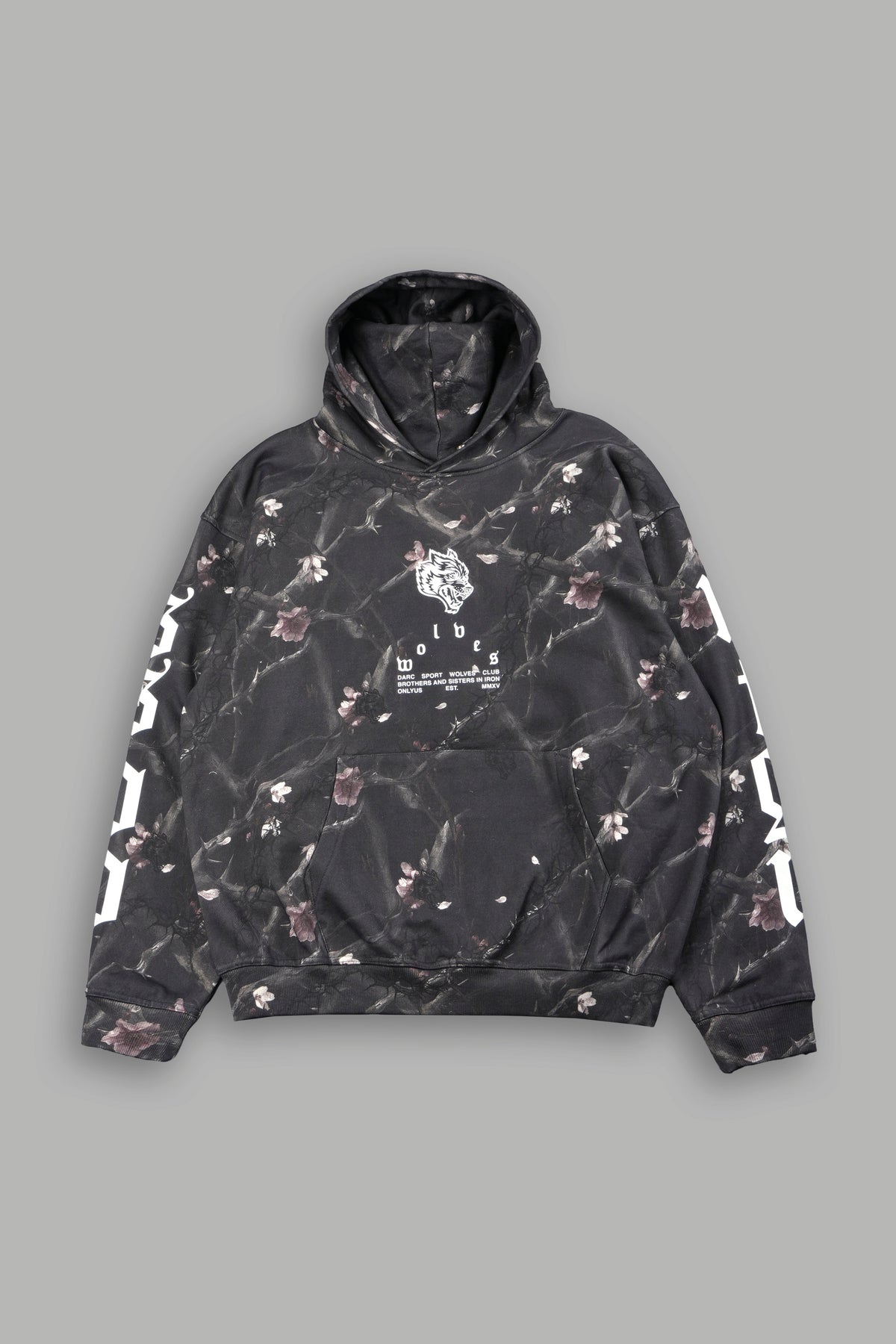 Big Wolf Head Pierce Hoodie In All Of Us Camo - imagem 2