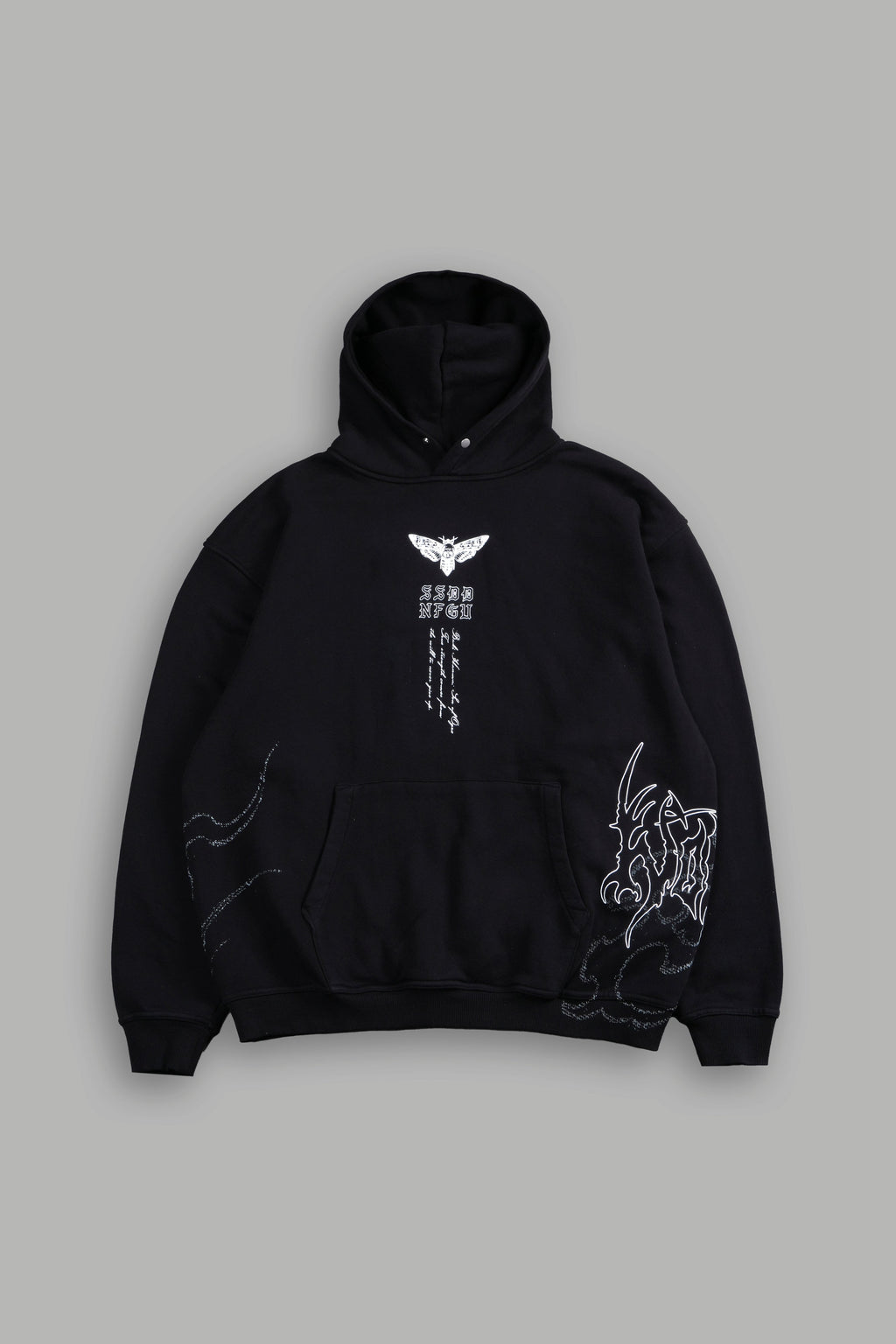 Yujiro Hanma "Pierce" Hoodie in Black — imagem 3