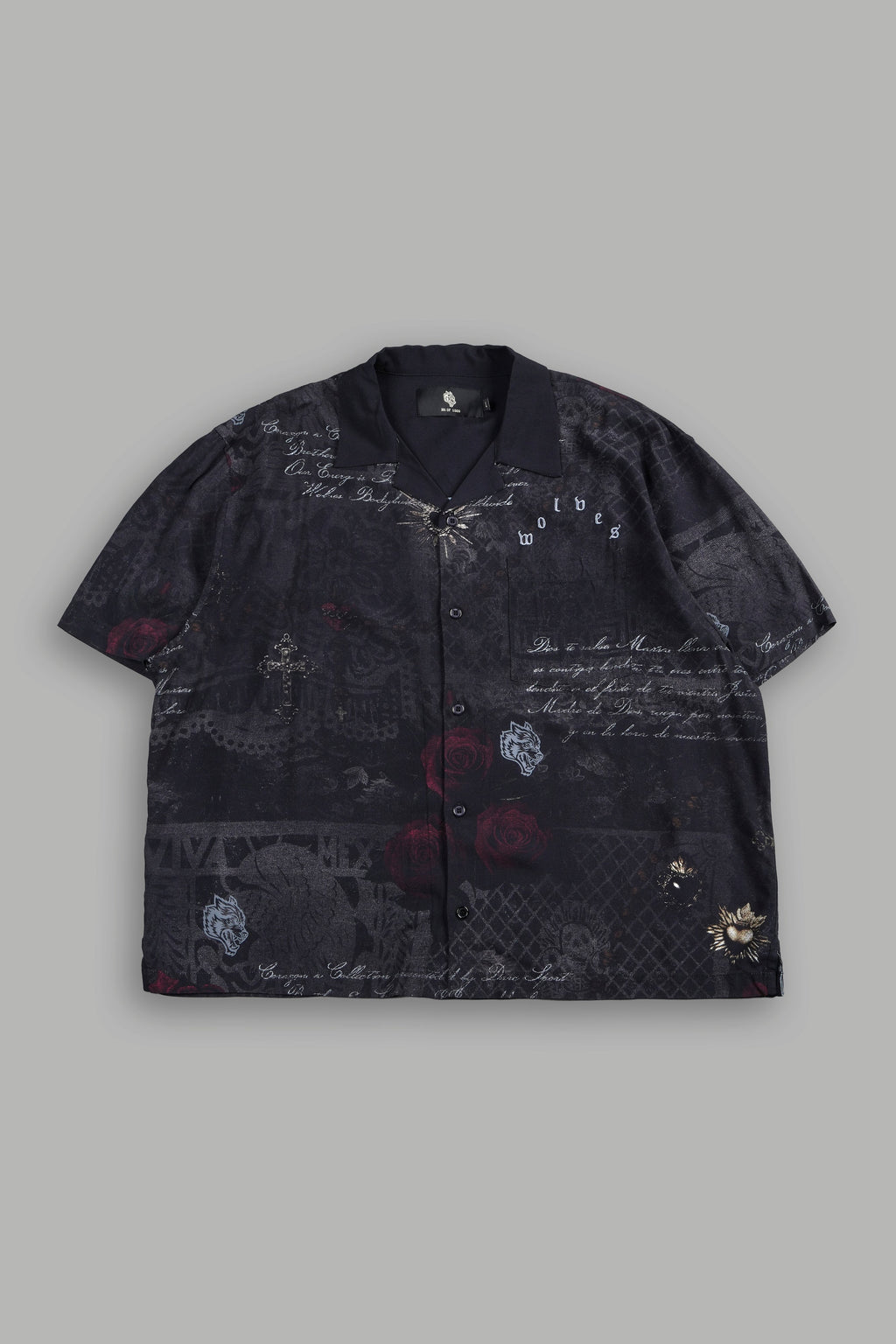 Wolves Pyramid Romero Mid Length Button Up In Rosas Del Corazon