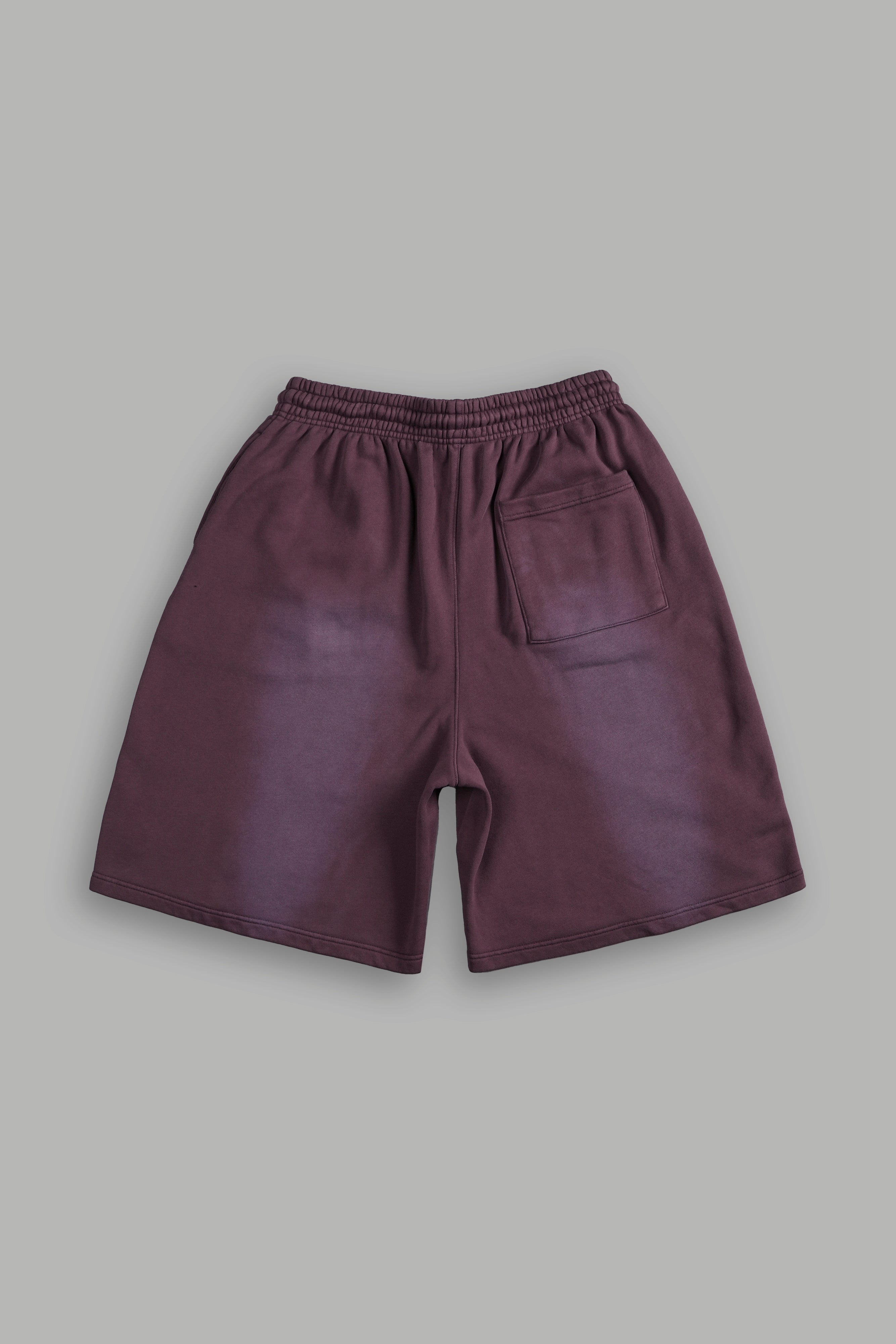 Dual Oversized Osiris Sweat Shorts in Darc Purple Sun Fade — imagem 2