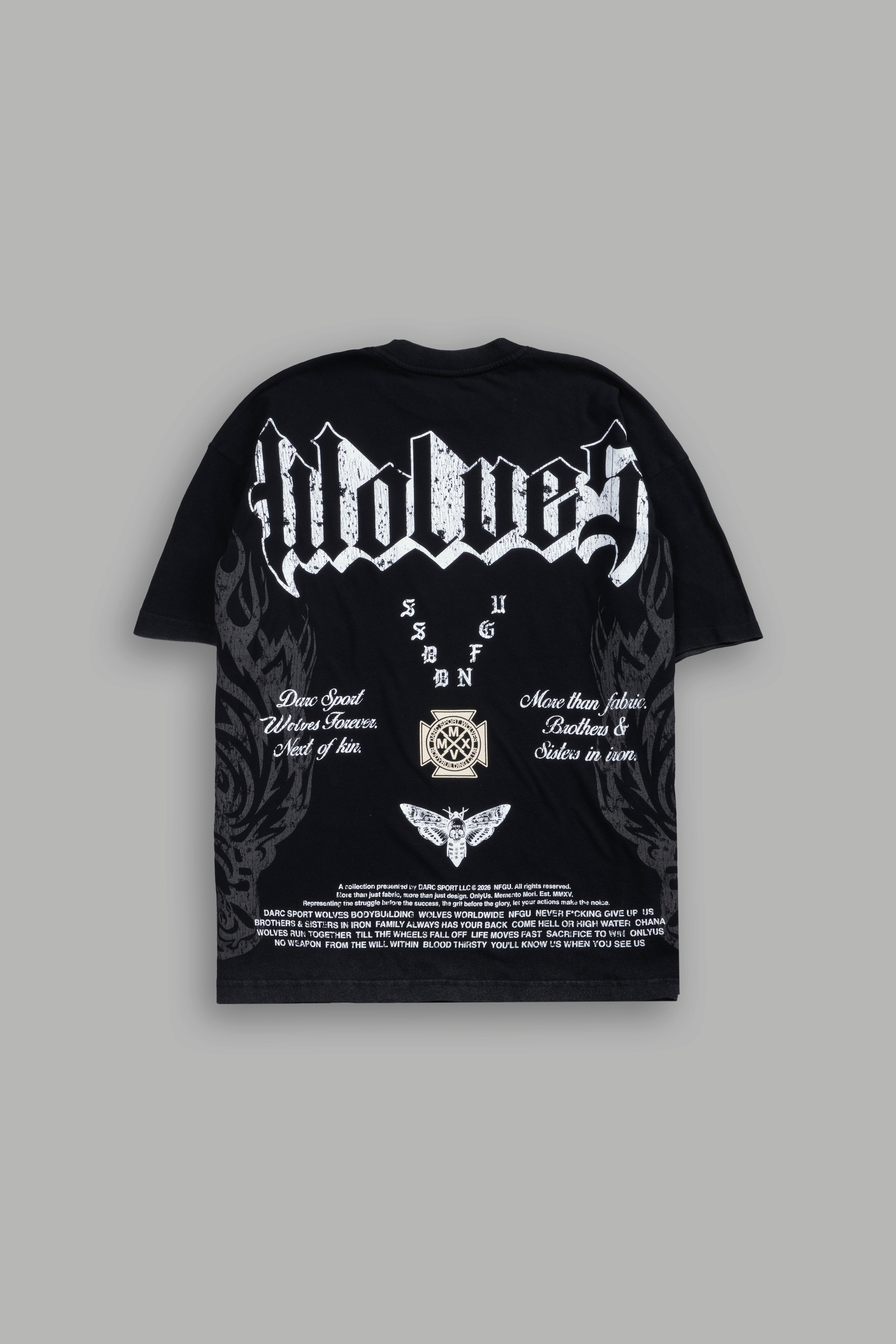 Wlvs Fire Premium Oversized Tee in Black — imagem 1