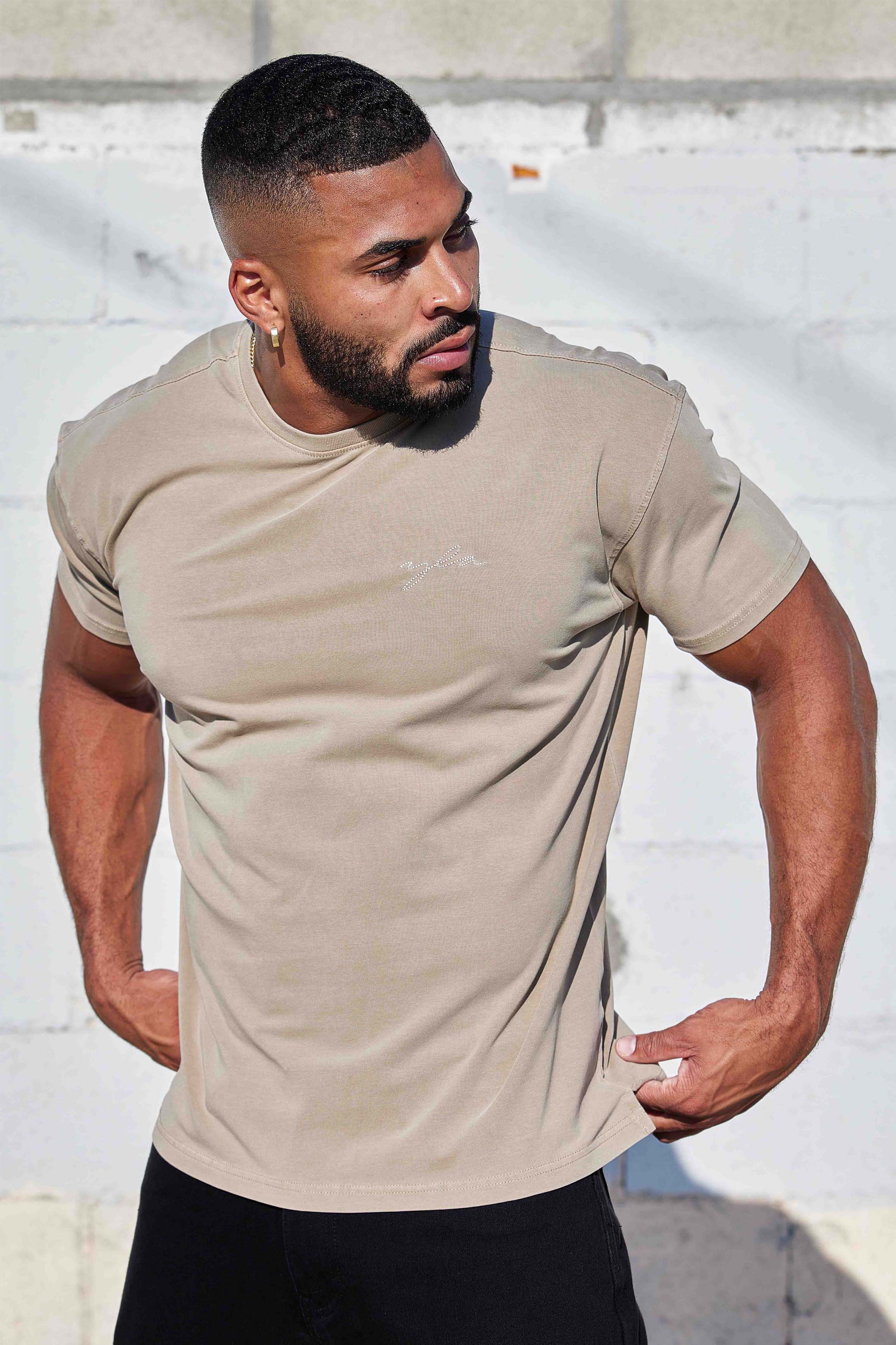 466 Tailored Tees — imagem 2