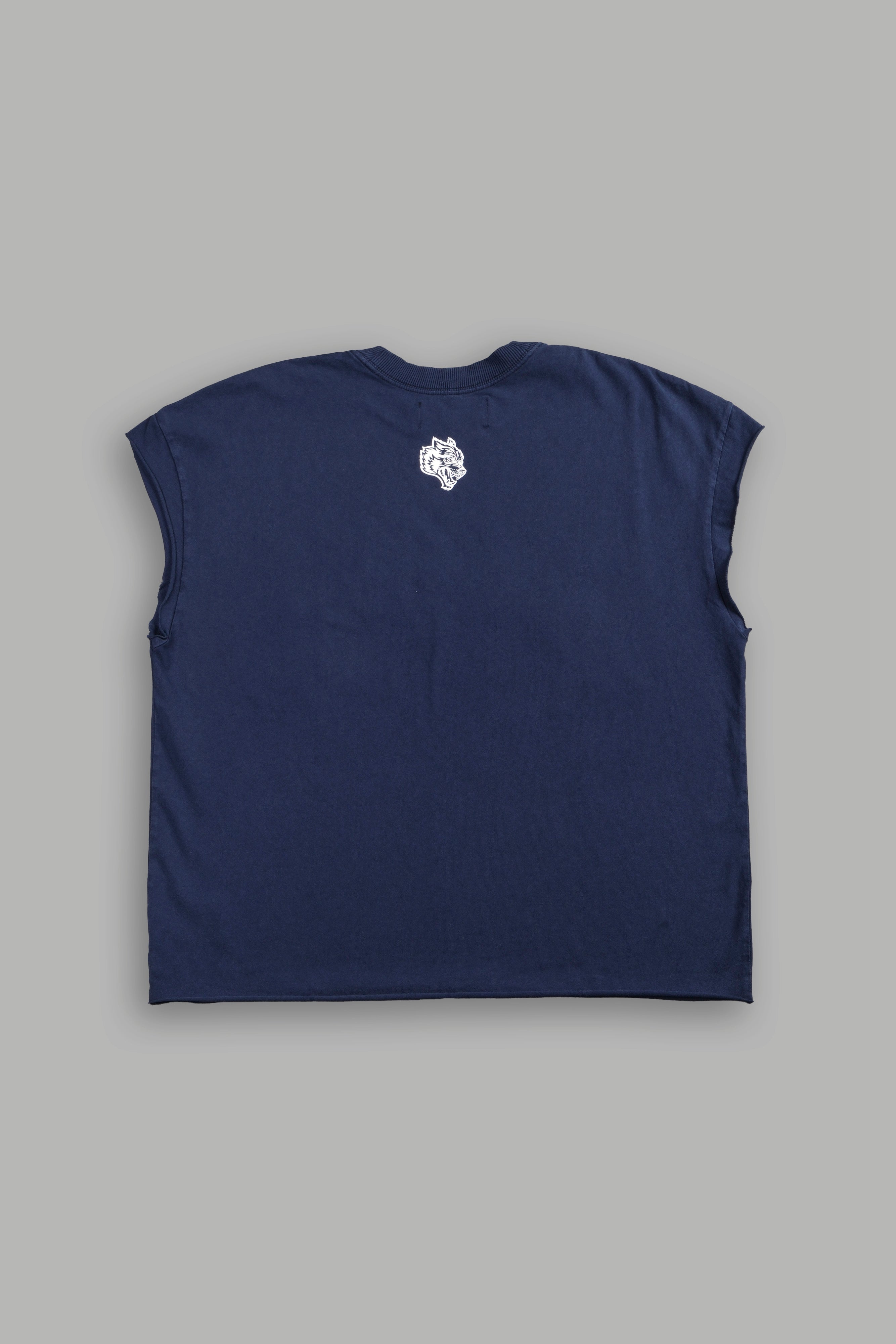 Ssddnfgu Bushido Grunge Cut-Off Mid Length Raw Hem Tee in Navy — imagem 3