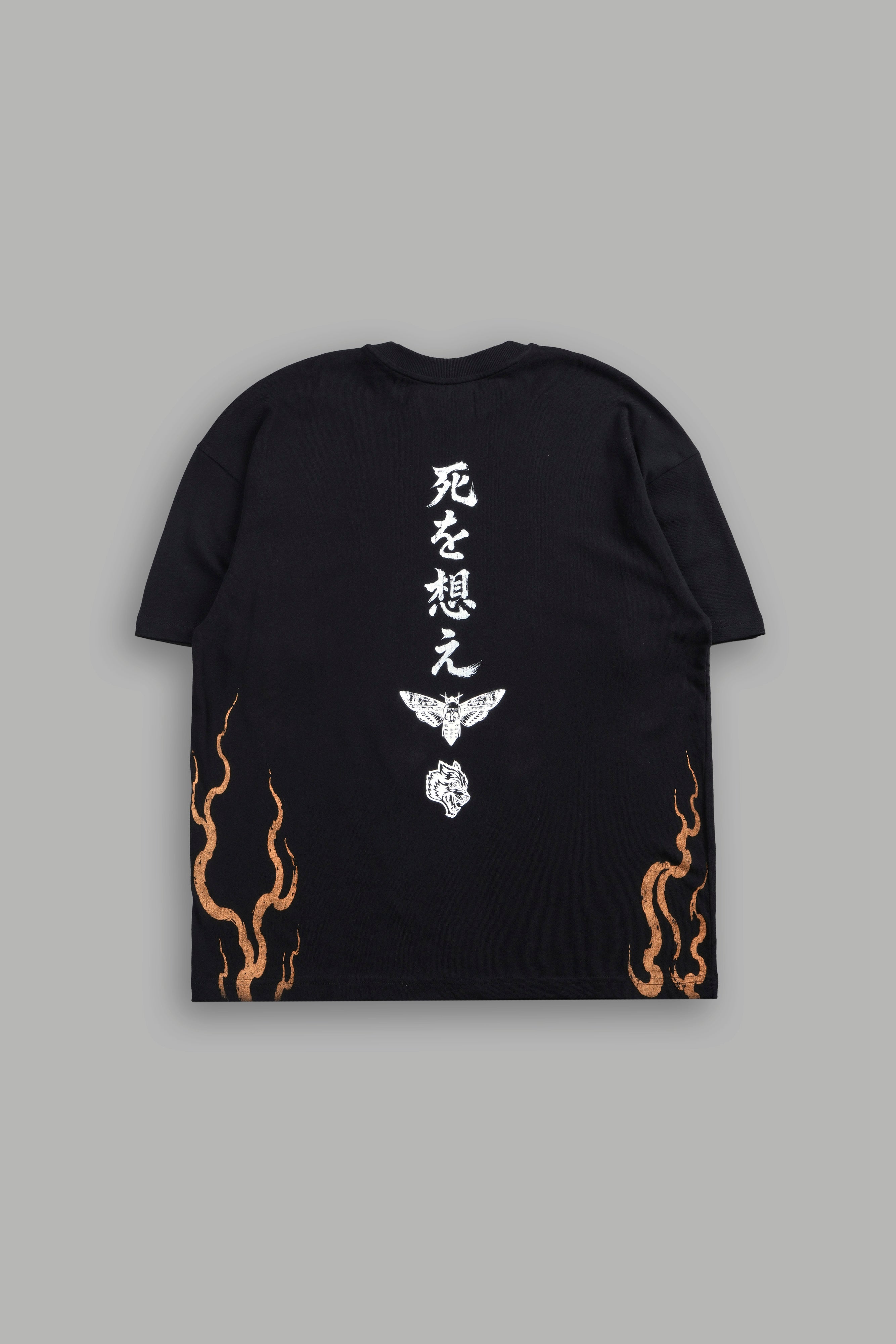 Mourning Flame Premium Oversized Tee in Black — imagem 3
