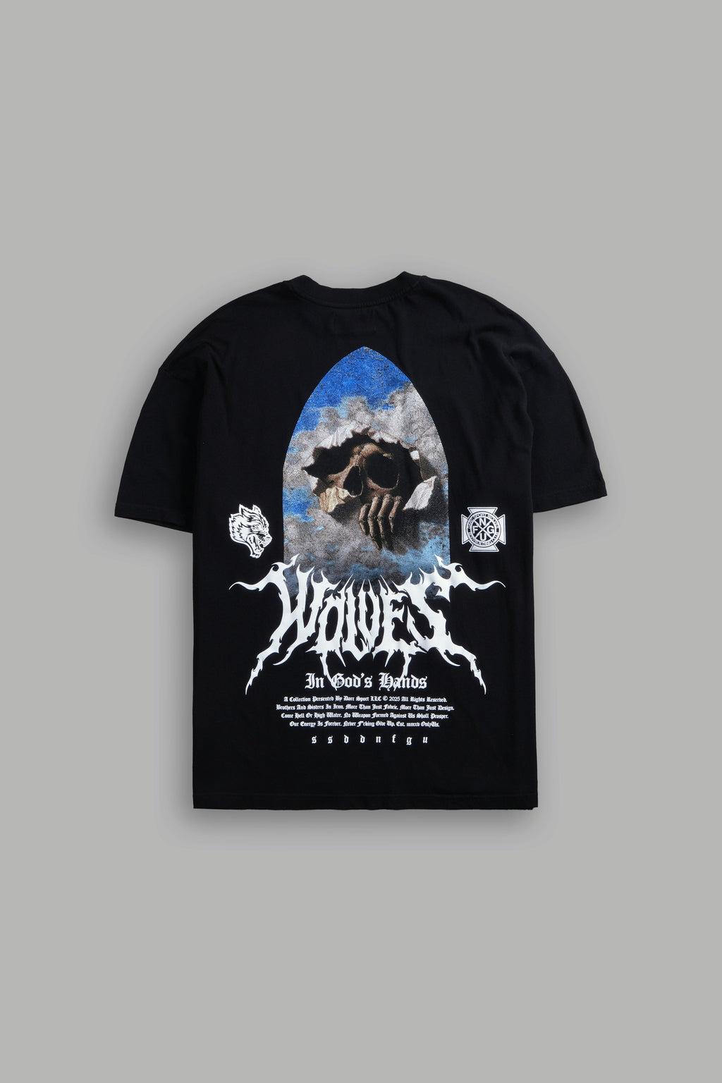 Through The Clouds "Premium" Oversized Tee in Black — imagem 1