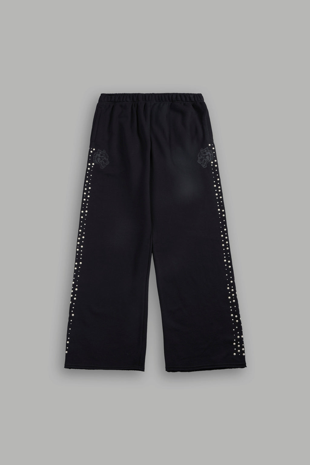 Okami Forever Big Cozy Unisex Sweats in Black — imagem 1