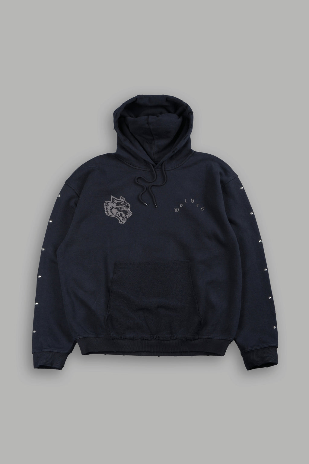 Wolves Heritage Grunge Moatis Hoodie In Black - imagem 1