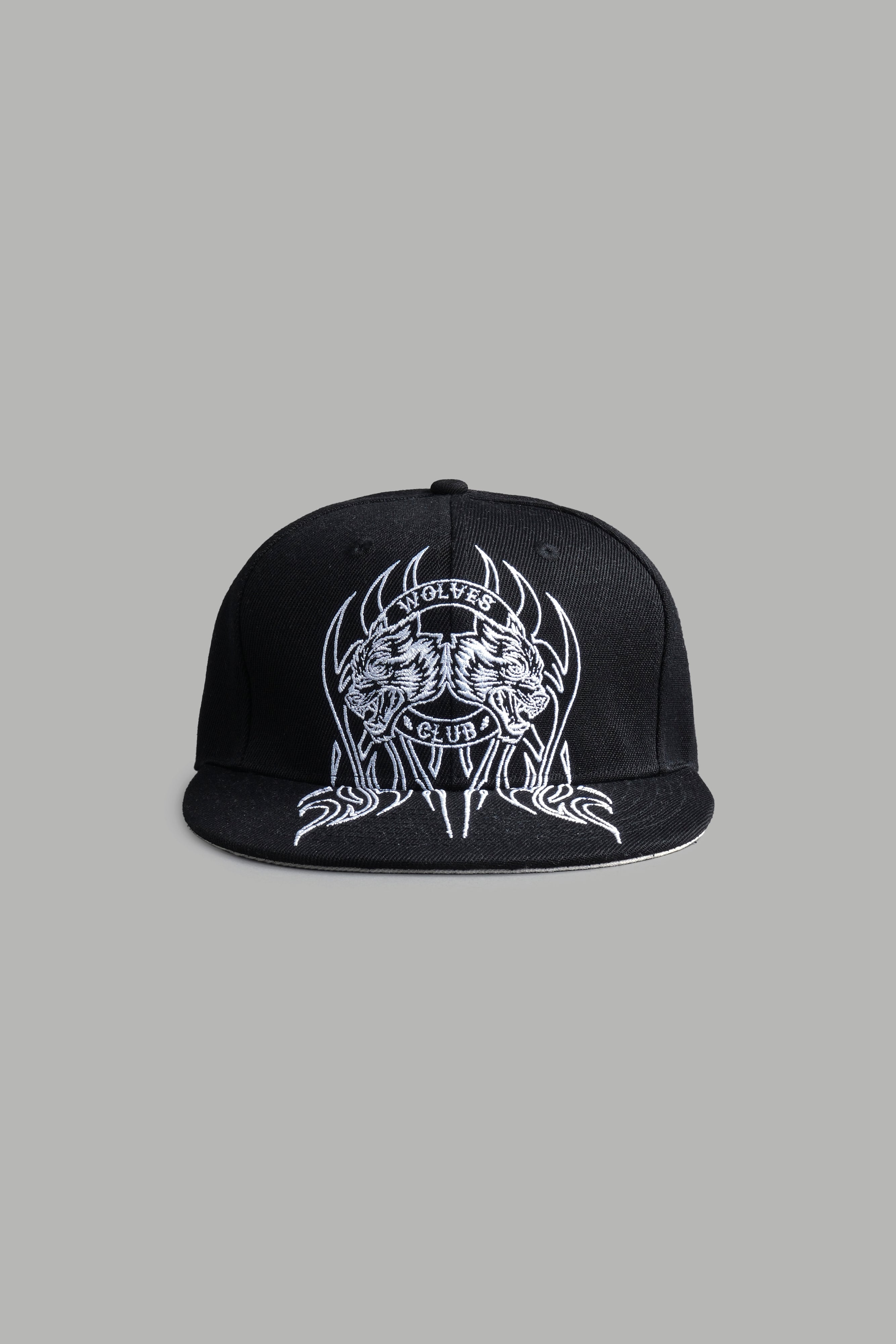 Finite Flame Fitted Cap in Black — imagem 1