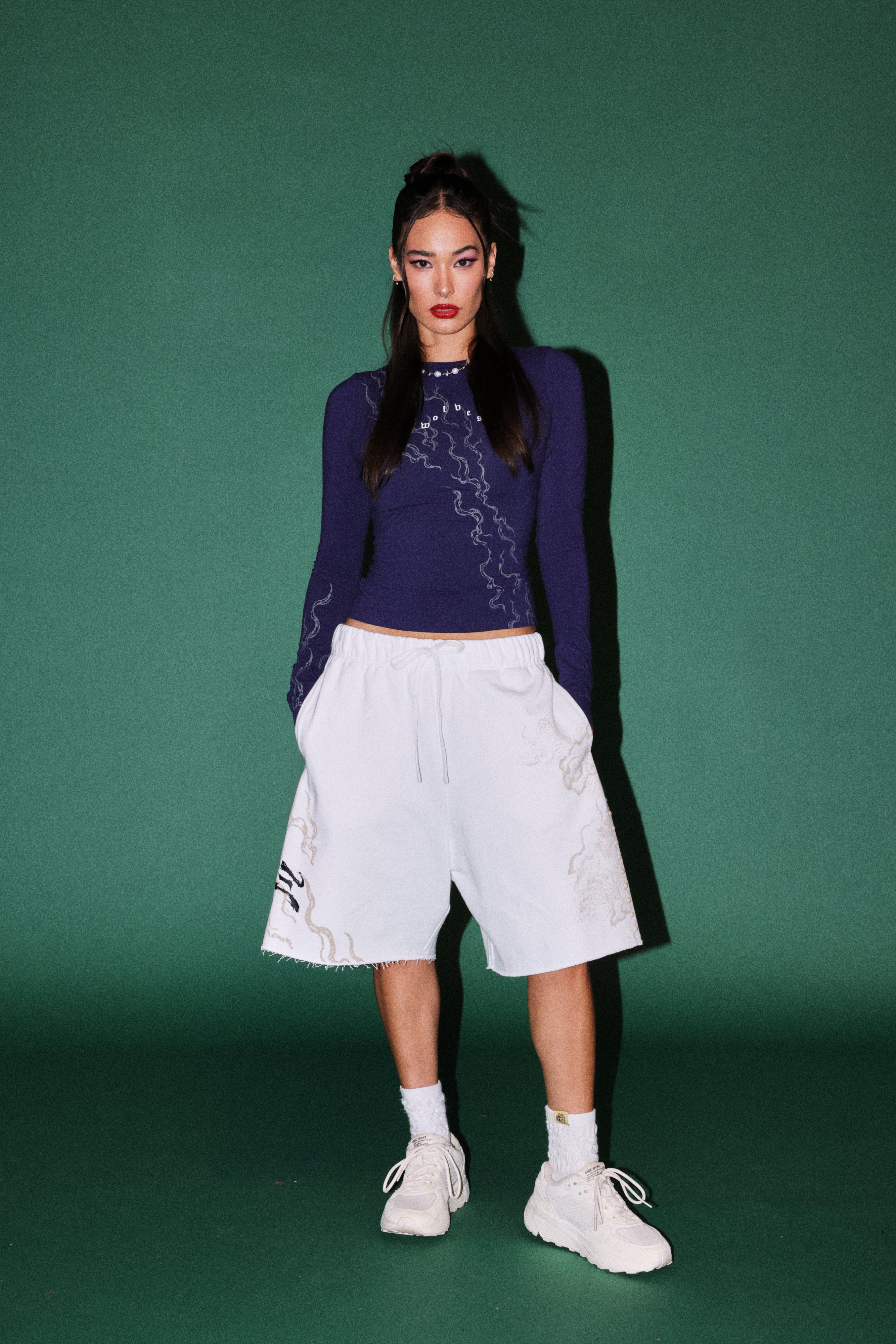 Infernal Pyramid Eden Ls Tee in Royal Navy — imagem 3