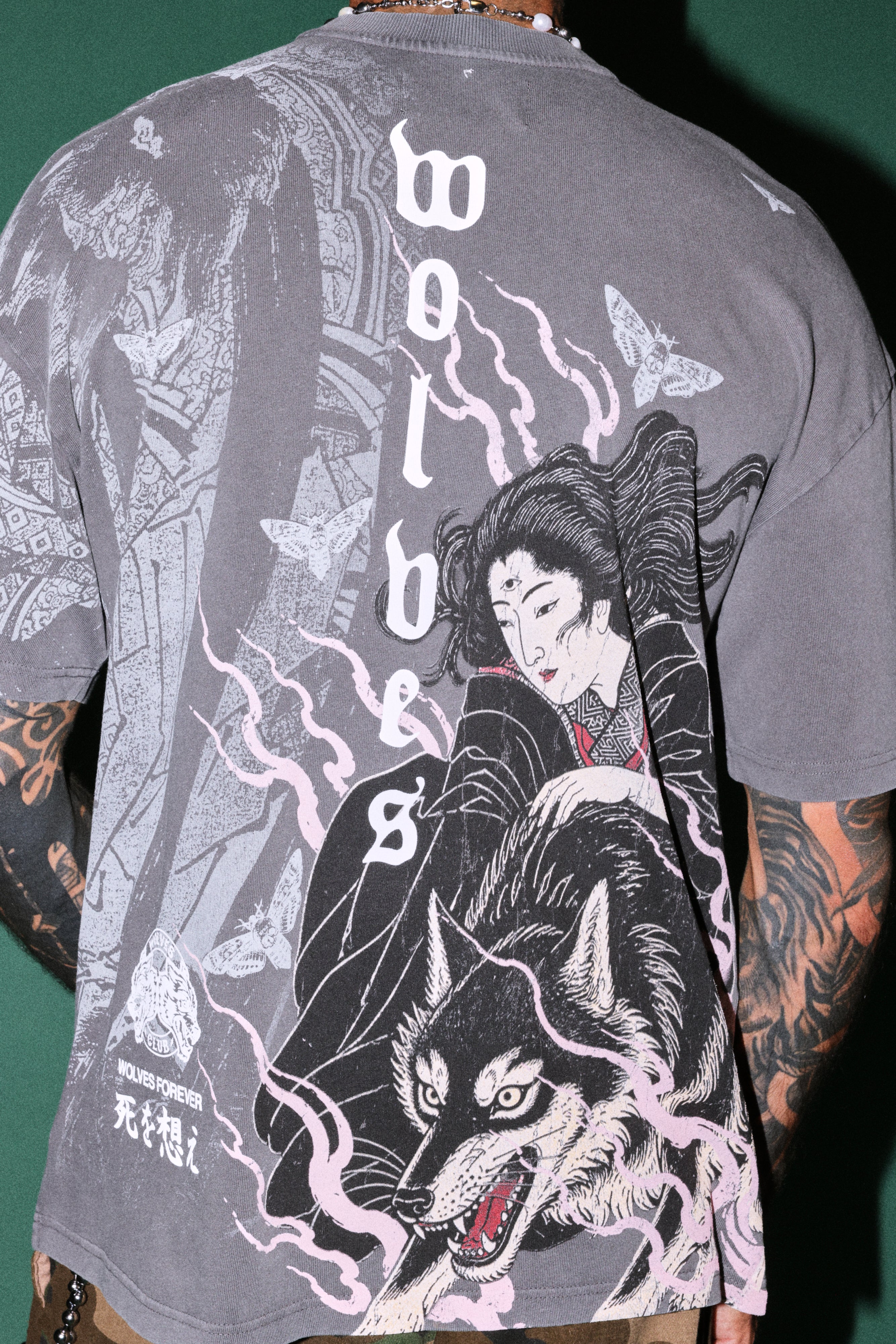 Darc Yokai Premium Oversized Tee in Slate Gray — imagem 6