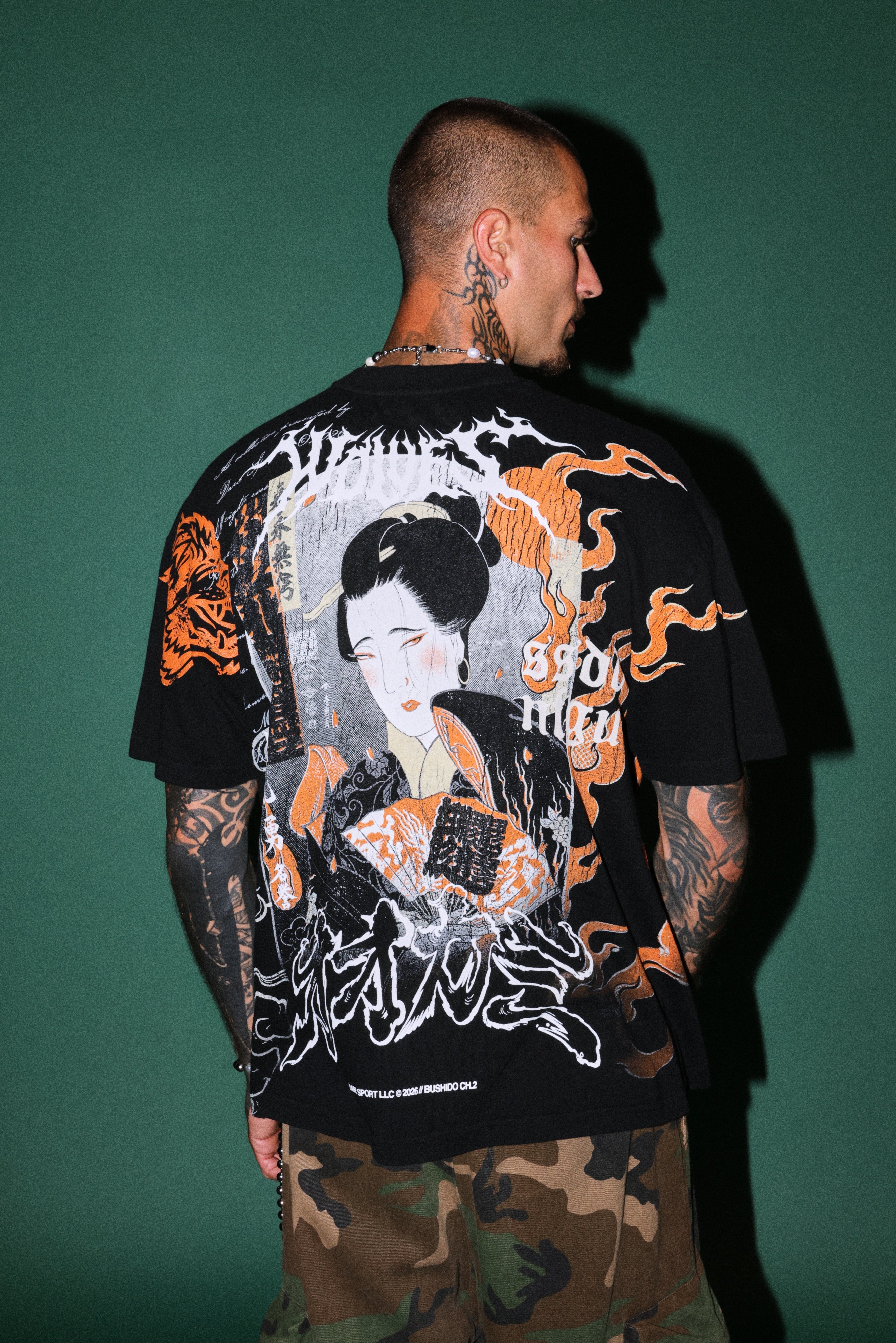 Bushido Ch.2 "Side-By-Side" Tee Box Set in Black — imagem 34