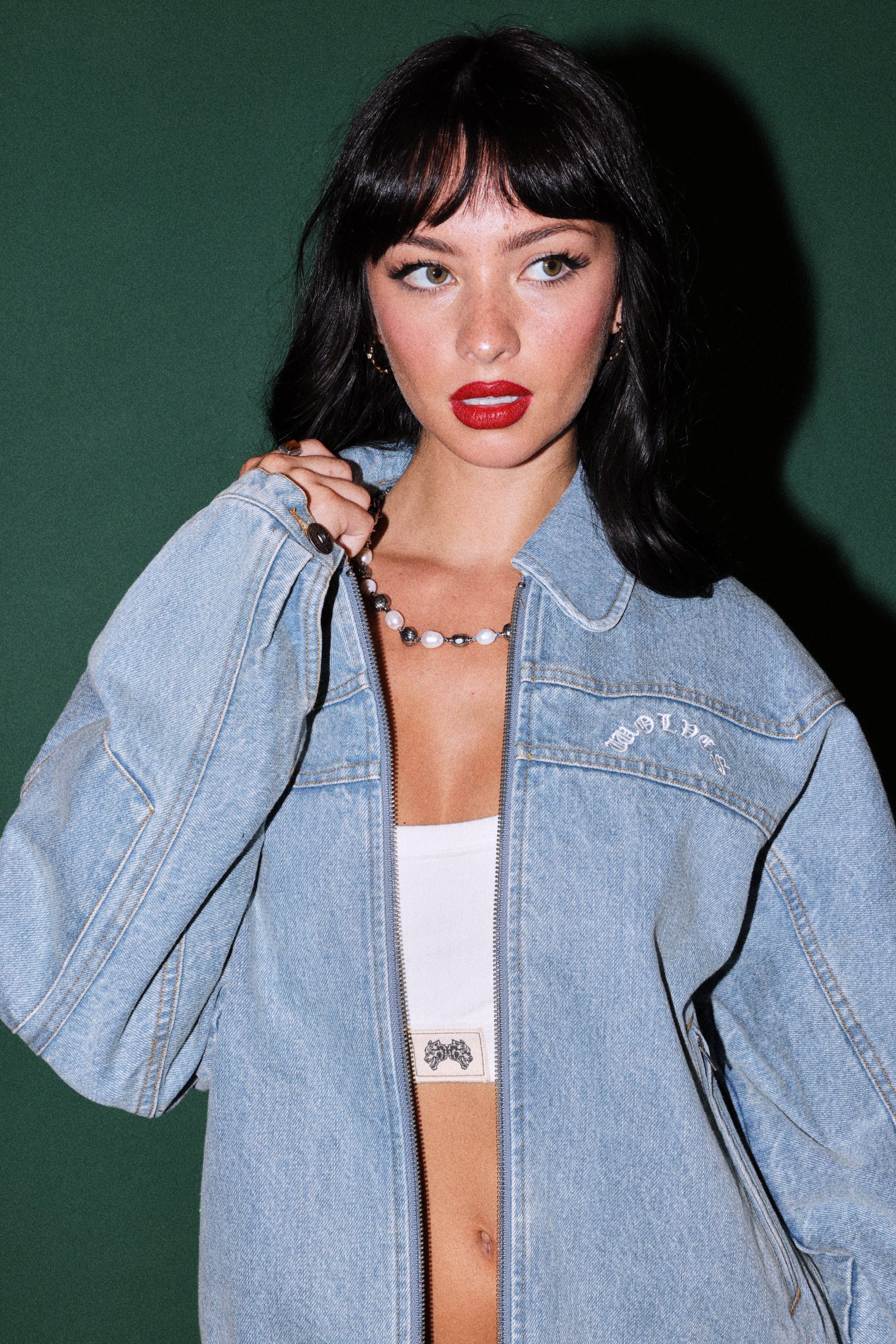 Sakura Forever Denim Bomber in Light Wash — imagem 2