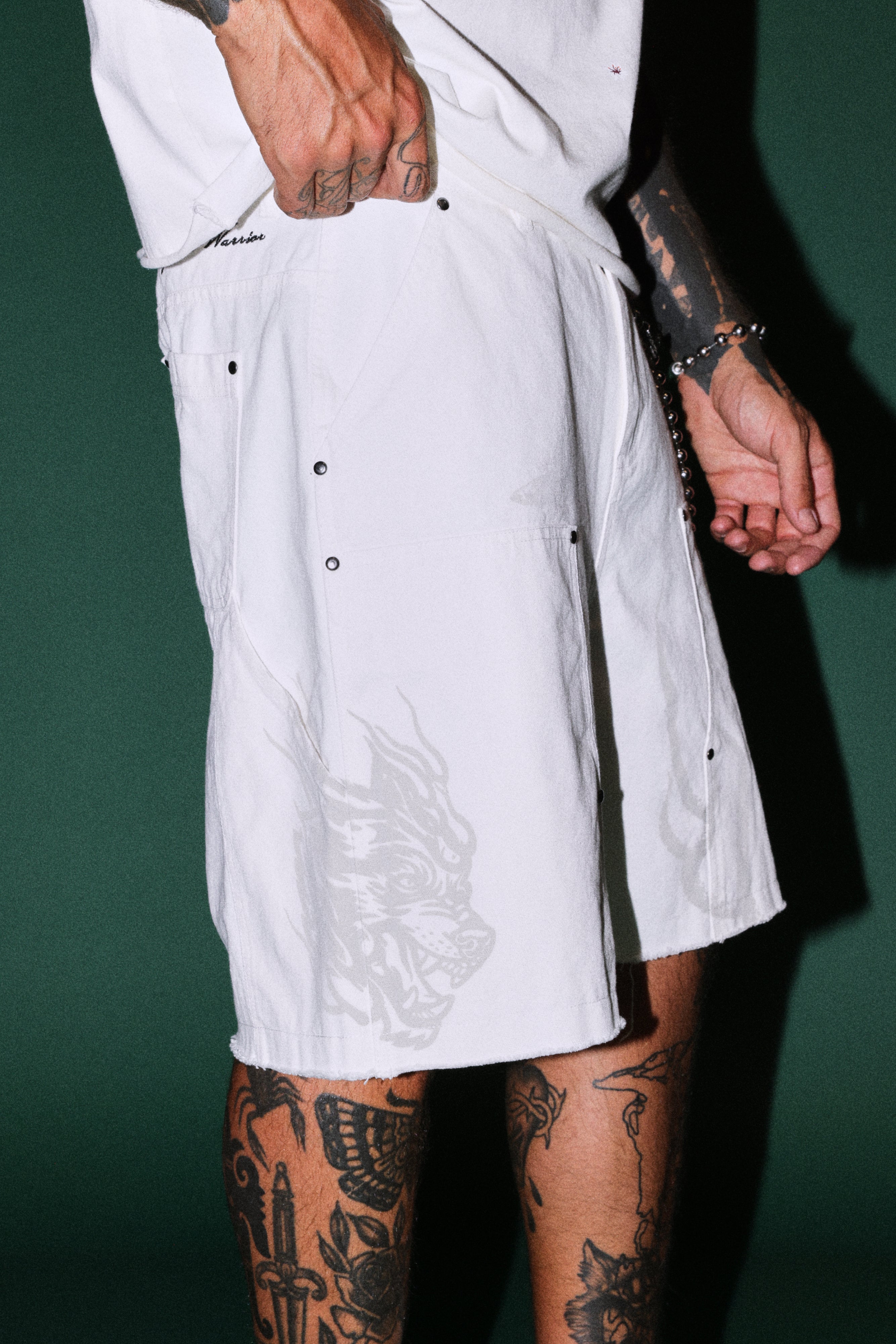 The Eagle & The Oni Hoffa Shorts in Cream — imagem 7