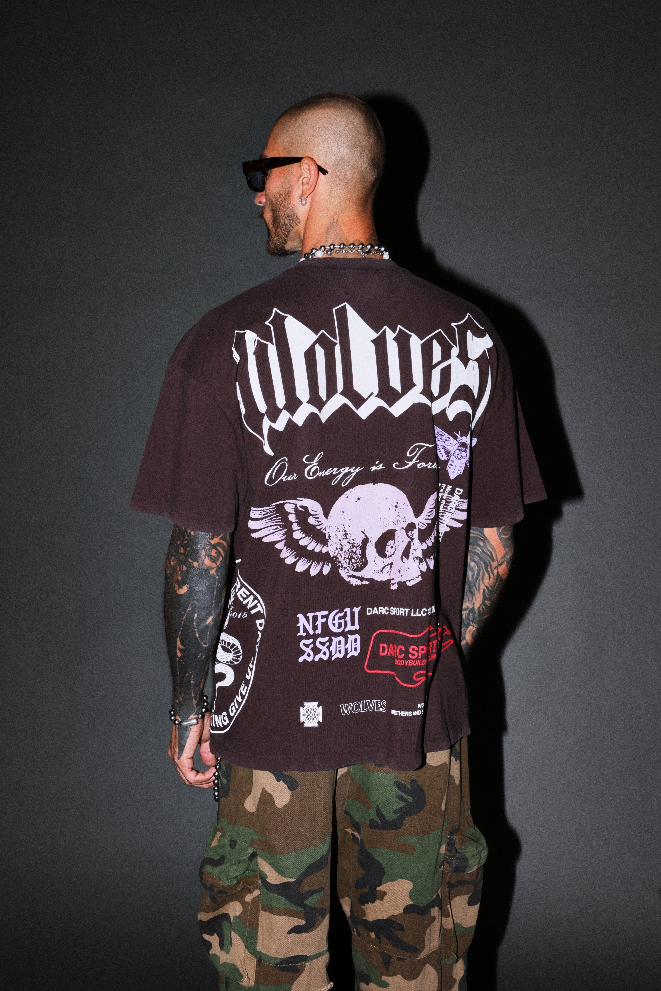 Free Will V2 Premium Oversized Tee in Darc Garnet — imagem 4
