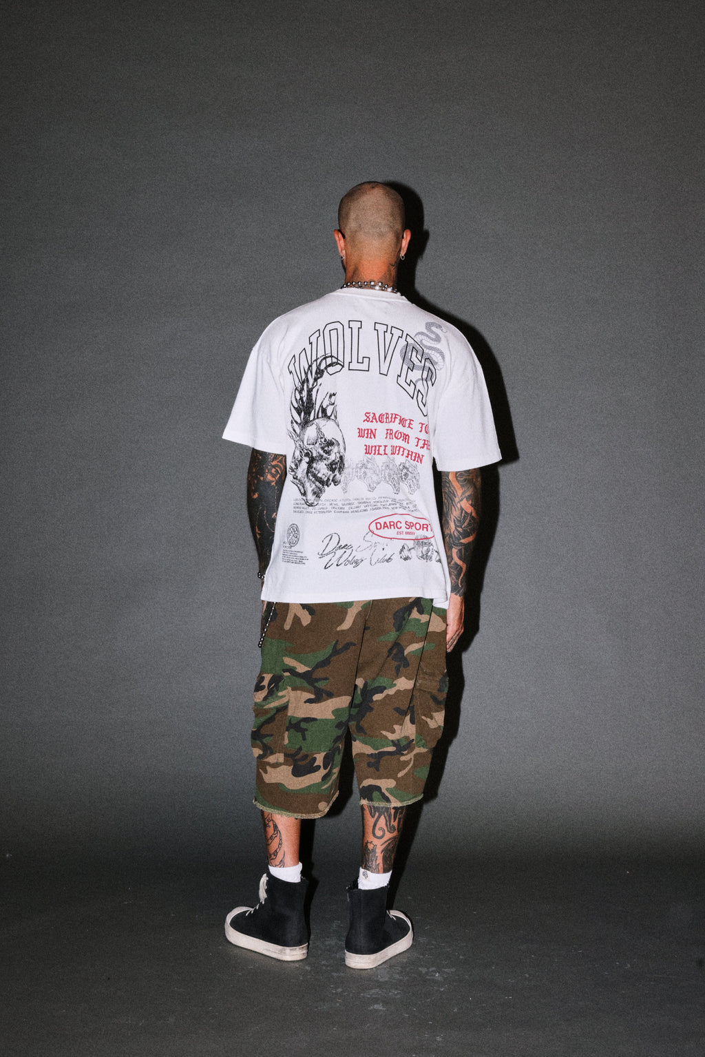 Flame Skull Premium Oversized Tee in Cream — imagem 6