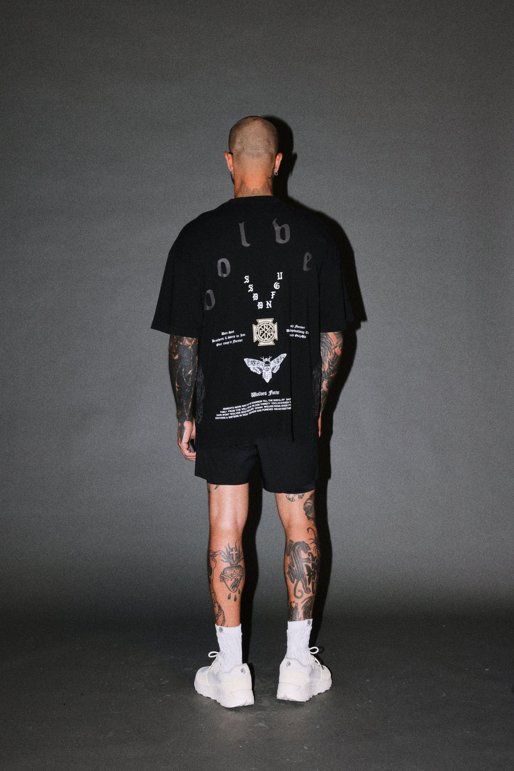 Lineage Frvr Premium Oversized Tee in Black — imagem 6