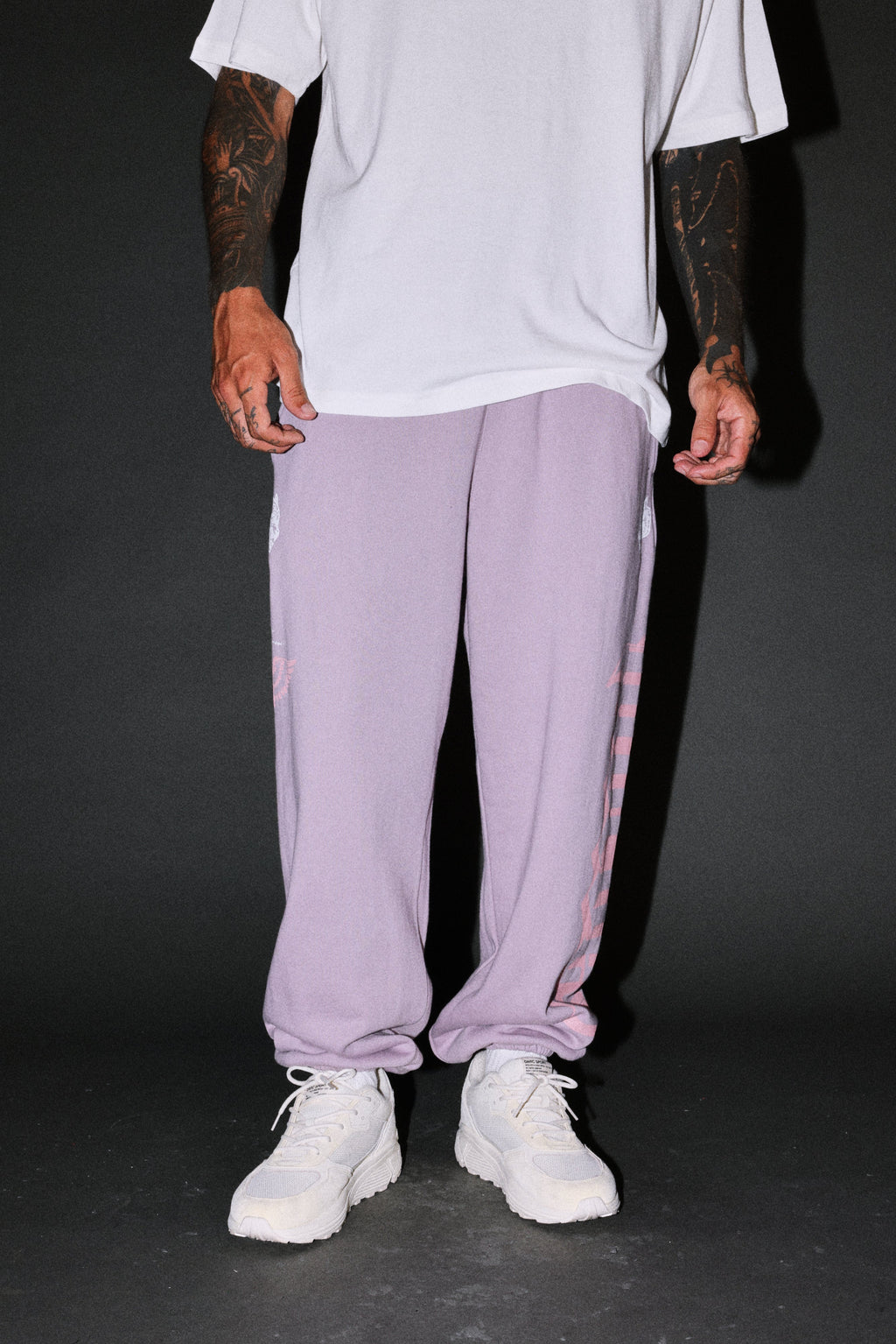 Free Will V2 Lightweight Lounger Sweat Pants in Purple Smoke — imagem 2