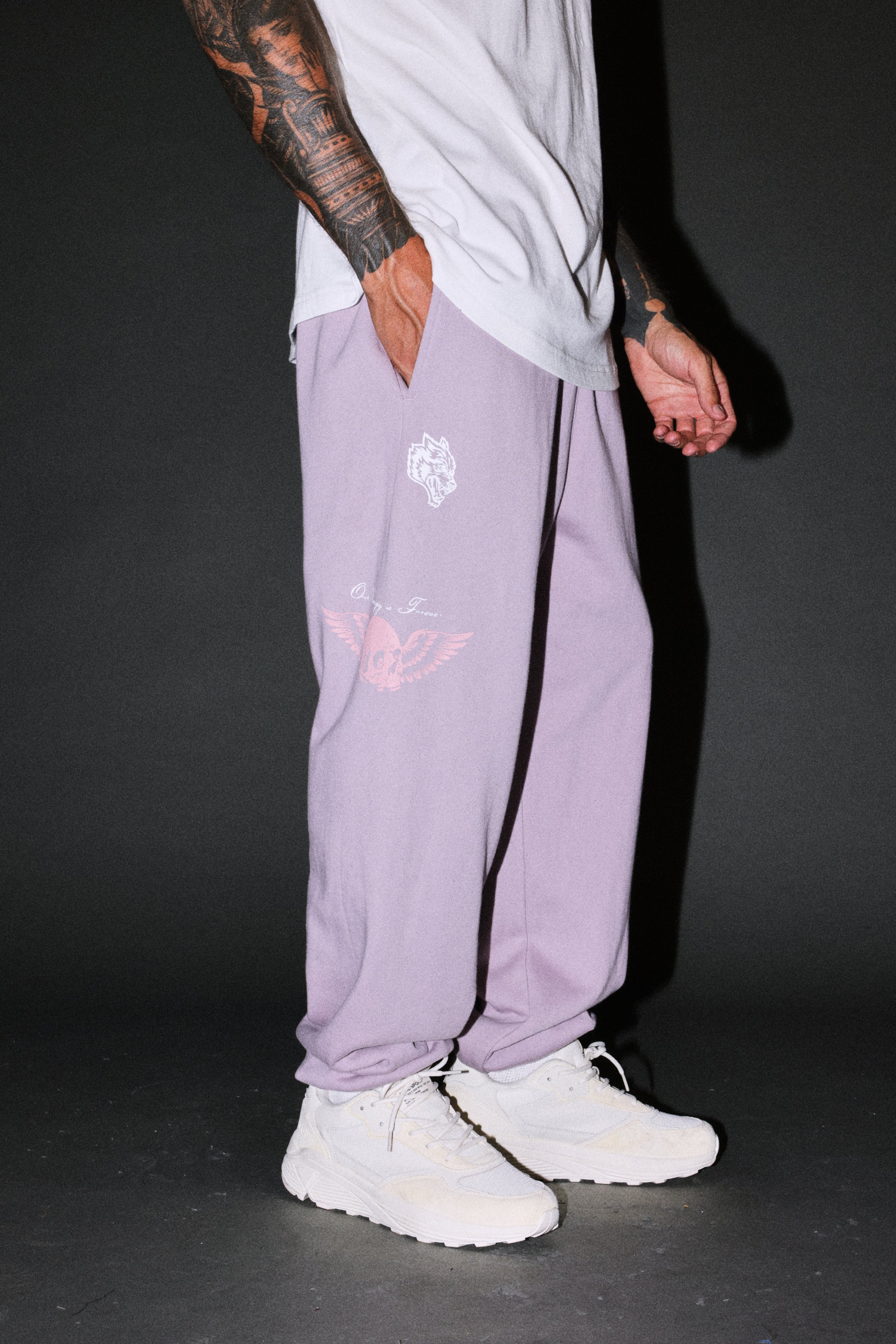 Free Will V2 Lightweight Lounger Sweat Pants in Purple Smoke — imagem 5