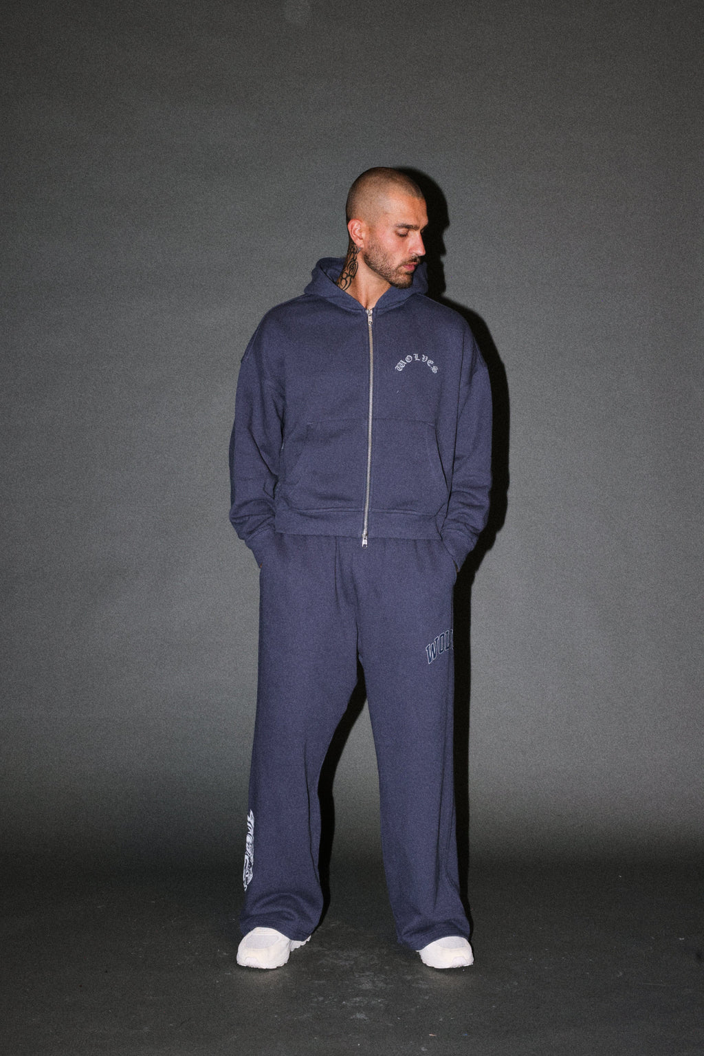 Wolves Never Back Down V2 Vex Double Zip Hoodie in Storm Blue — imagem 6