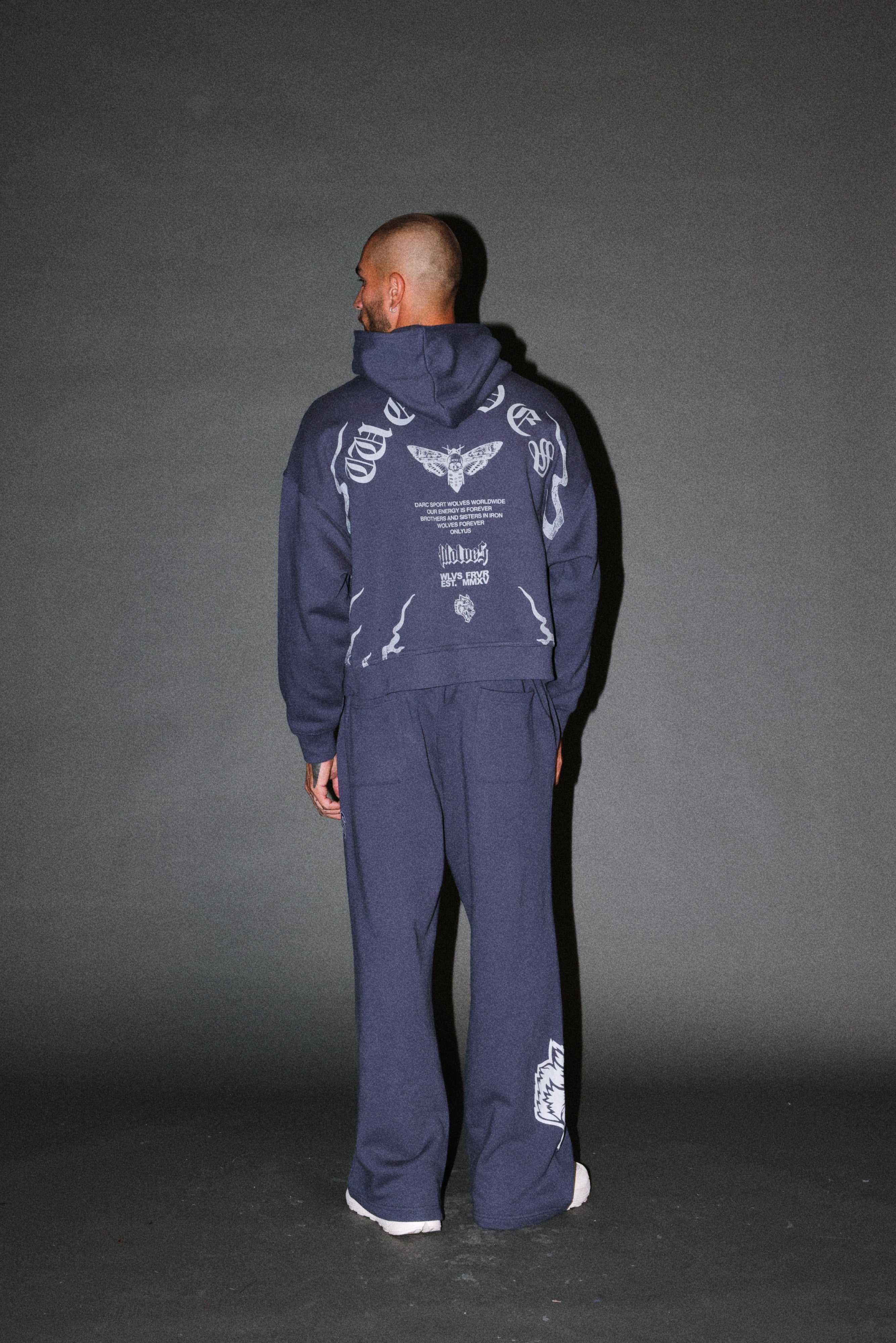 Wolves Never Back Down V2 Vex Double Zip Hoodie in Storm Blue — imagem 7
